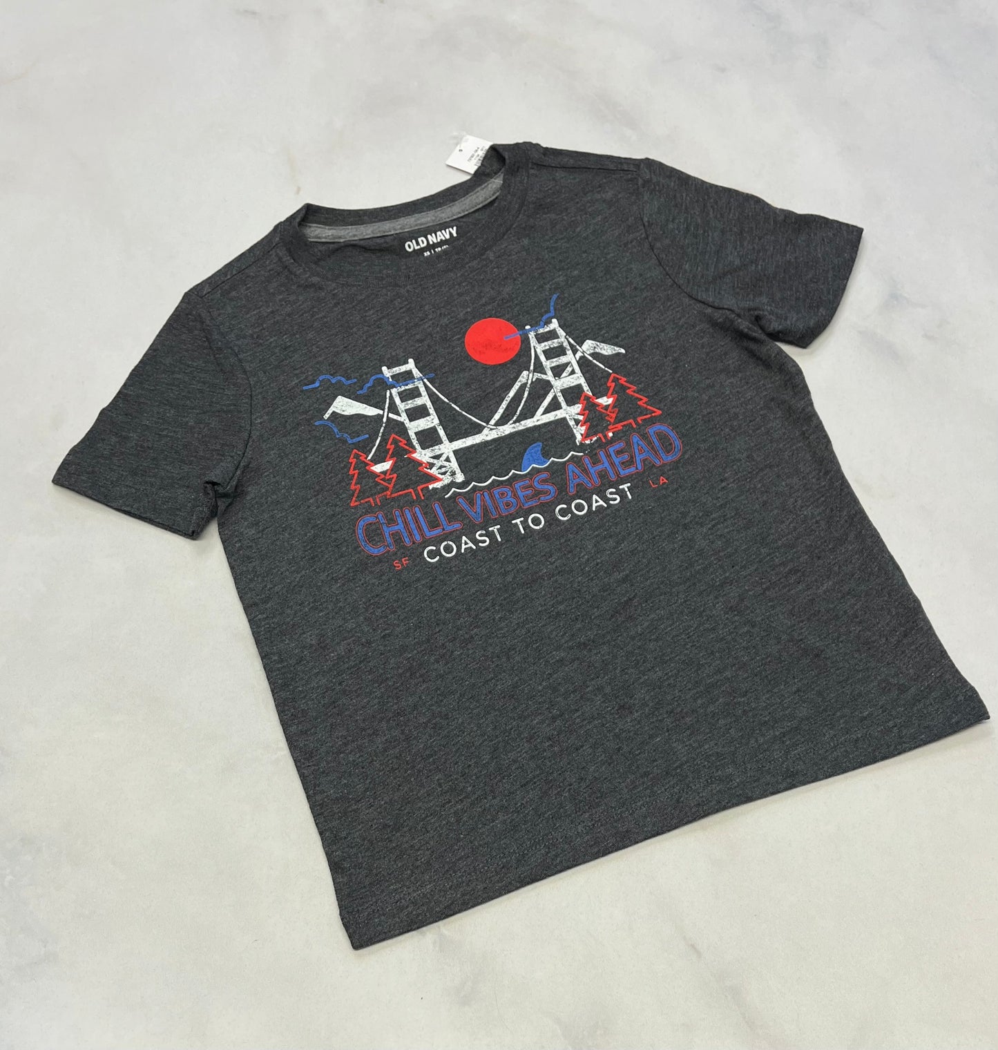 Manche courte : Super soft fait 4 ans neuf !