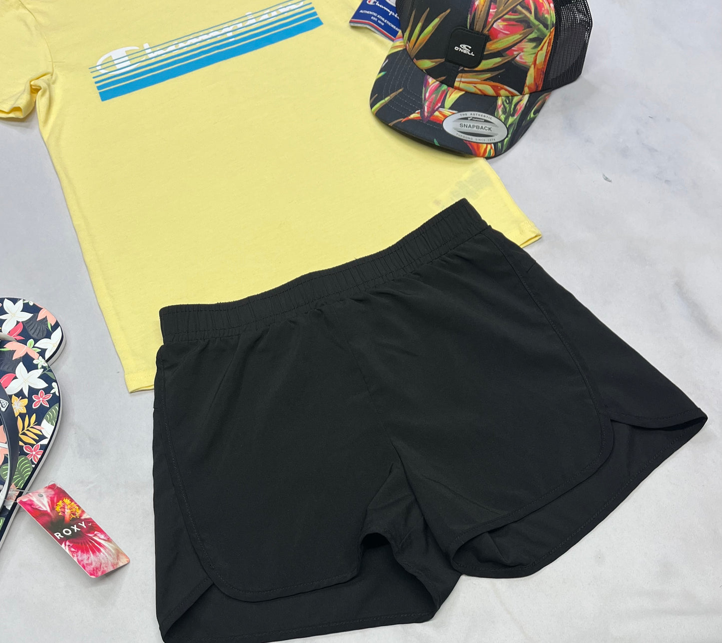 ☀️Short : Tag en tissu de sport léger Tag 10 ans fille comme neuf !