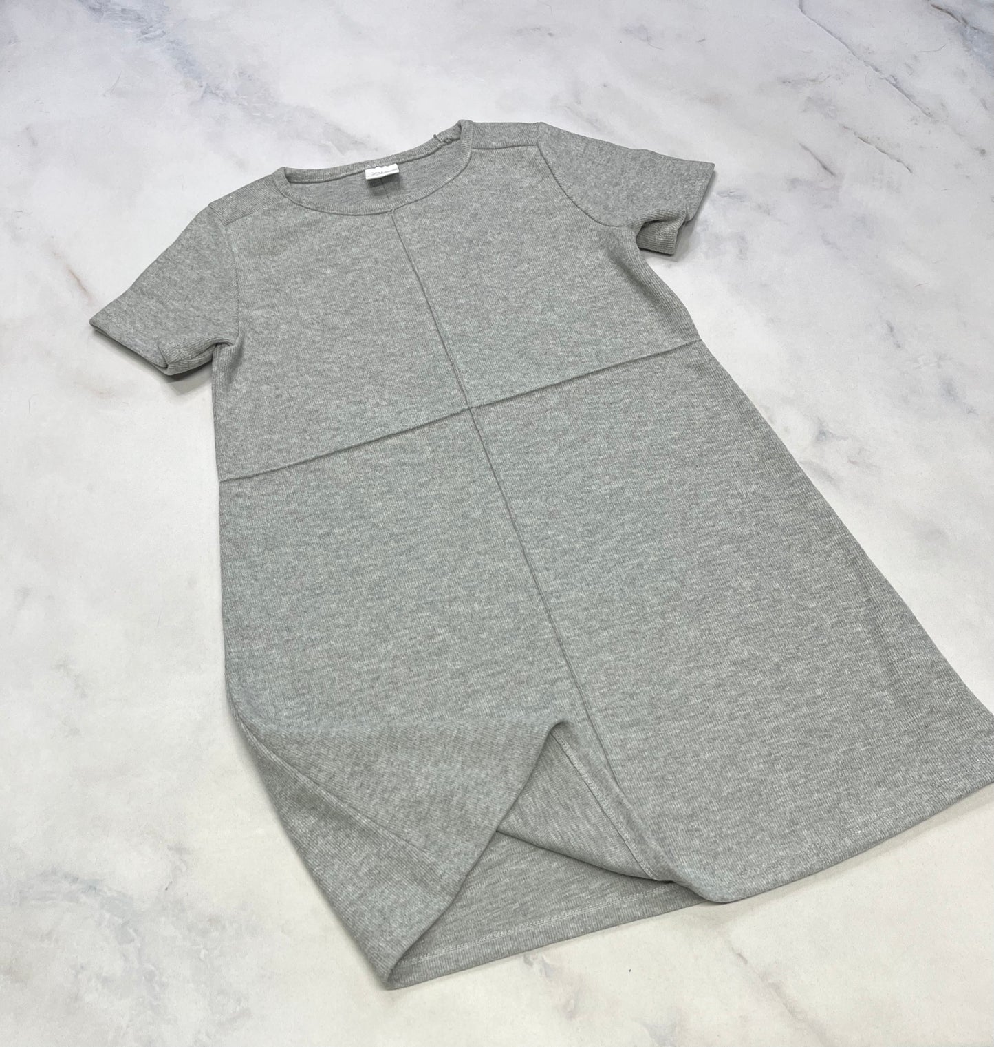 ZARA : Robe hyper douce neuve (9-10 ans )