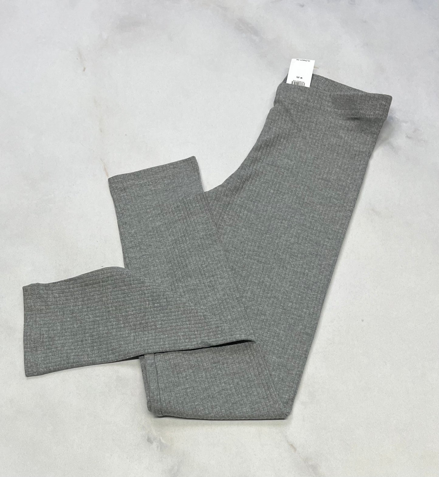 SOLDE ! Legging : RIB / texturé neuf mais mini ombrage ultra flou . 8 ans fille .