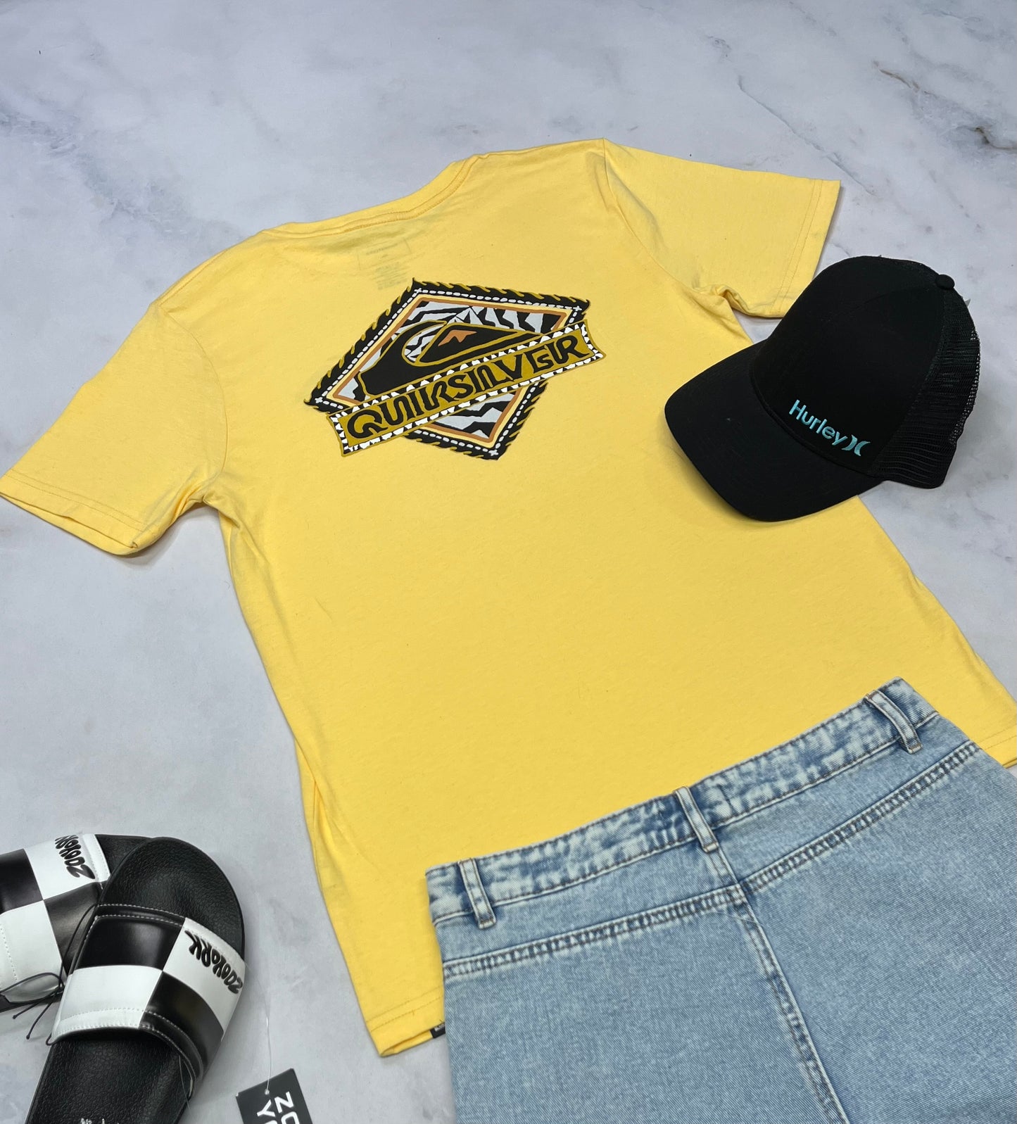 ☀️ T-Shirt Quiksilver : 16 ans garçon neuf ! Beau logo au dos .