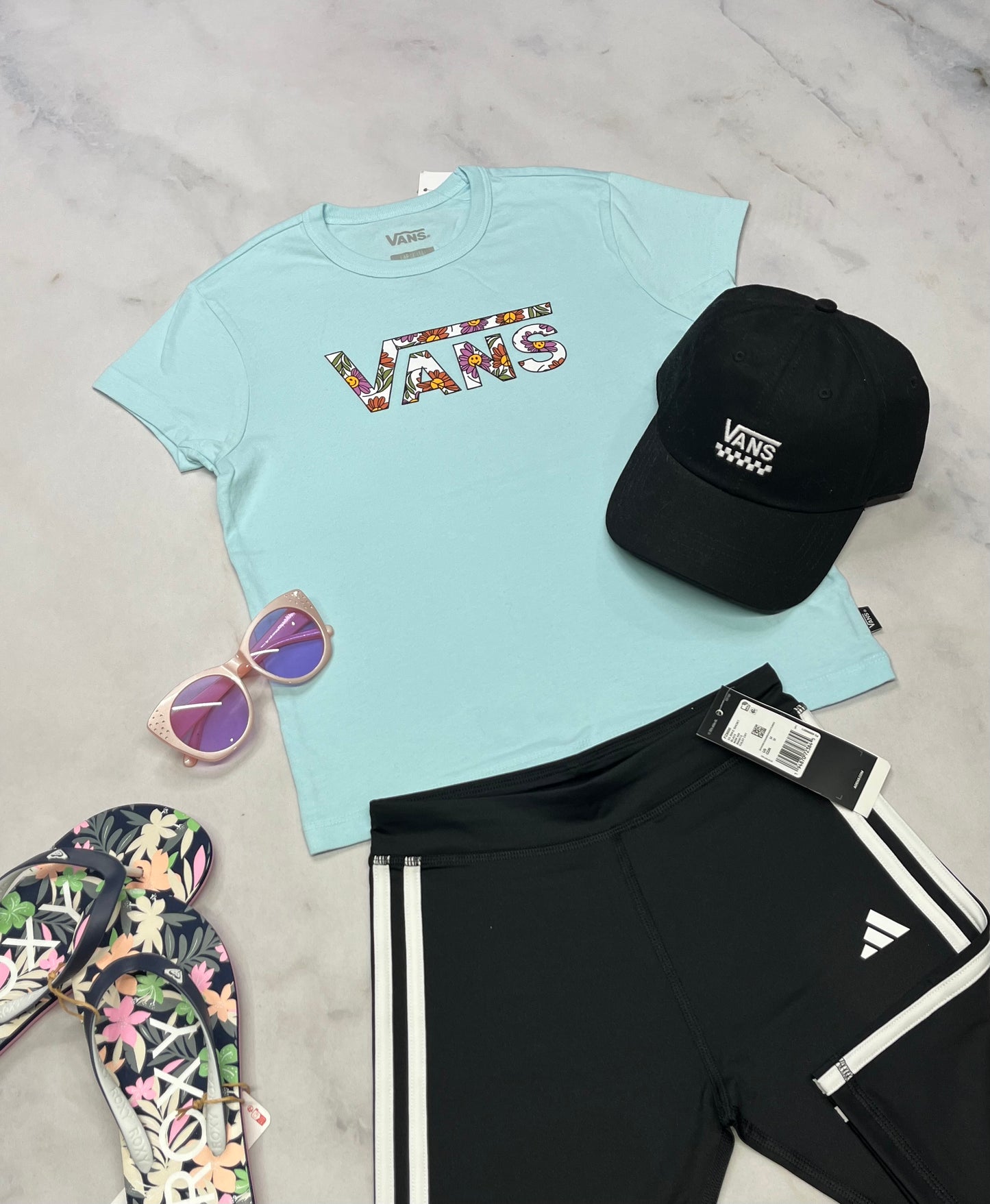 🩵 Manche courte : VANS fait 10-12 ans fille neuf !
