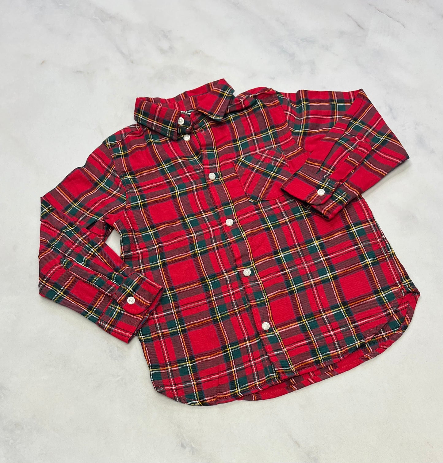 Chemise : molle confo 5-6 ans neuve !