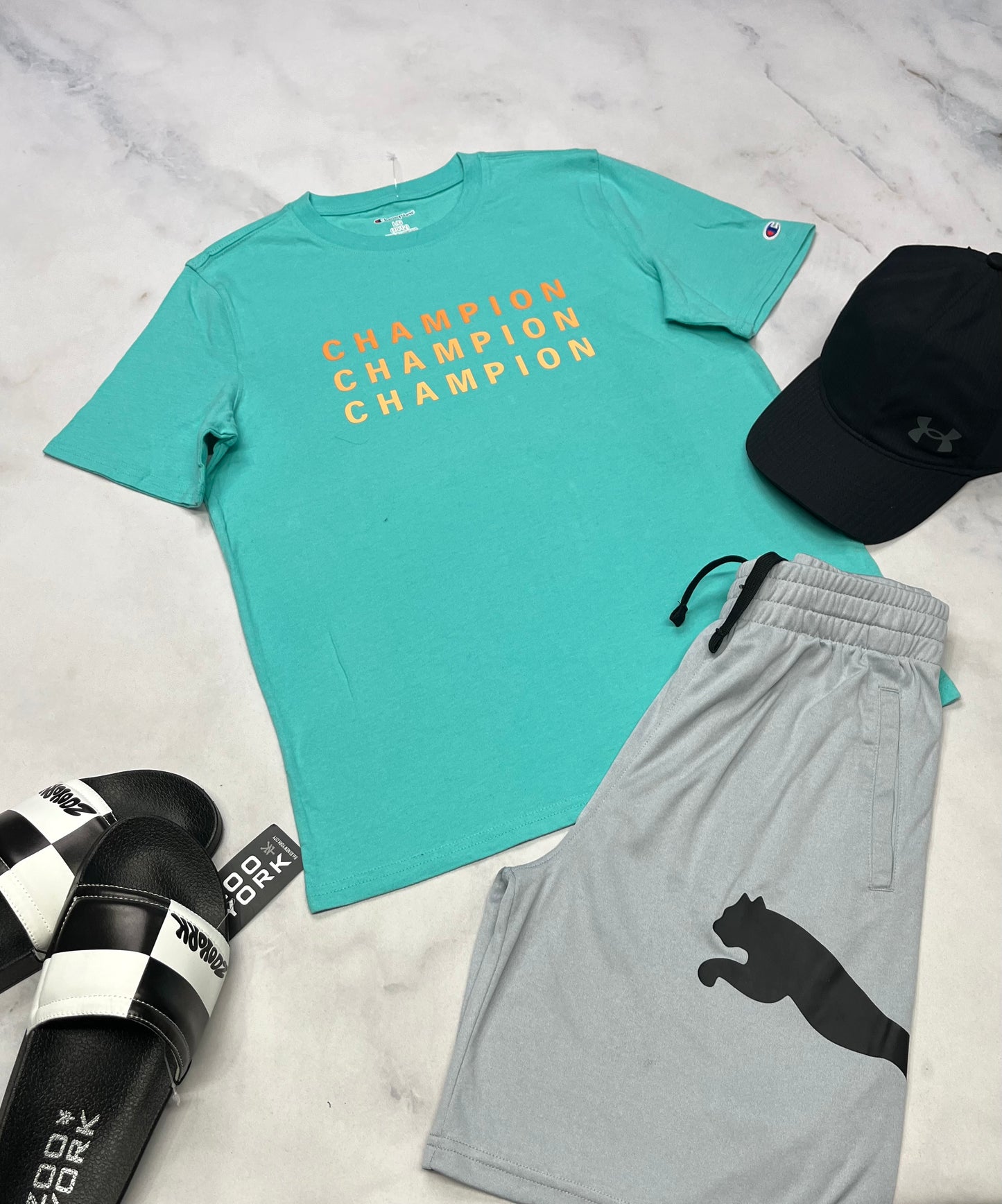 ☀️ T-Shirt : Champion en coton souple neuf ! 10-12 ans garçon