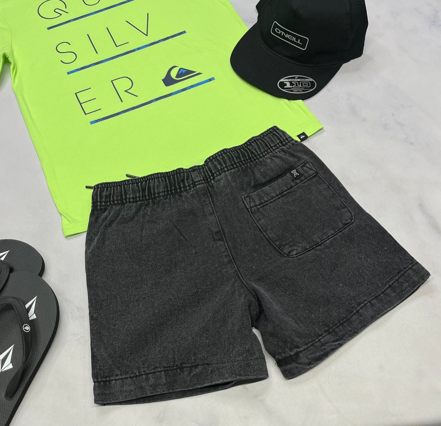 🌴 Short : jeans Arsenic molle confo 10-12 ans garçon. Neuf !