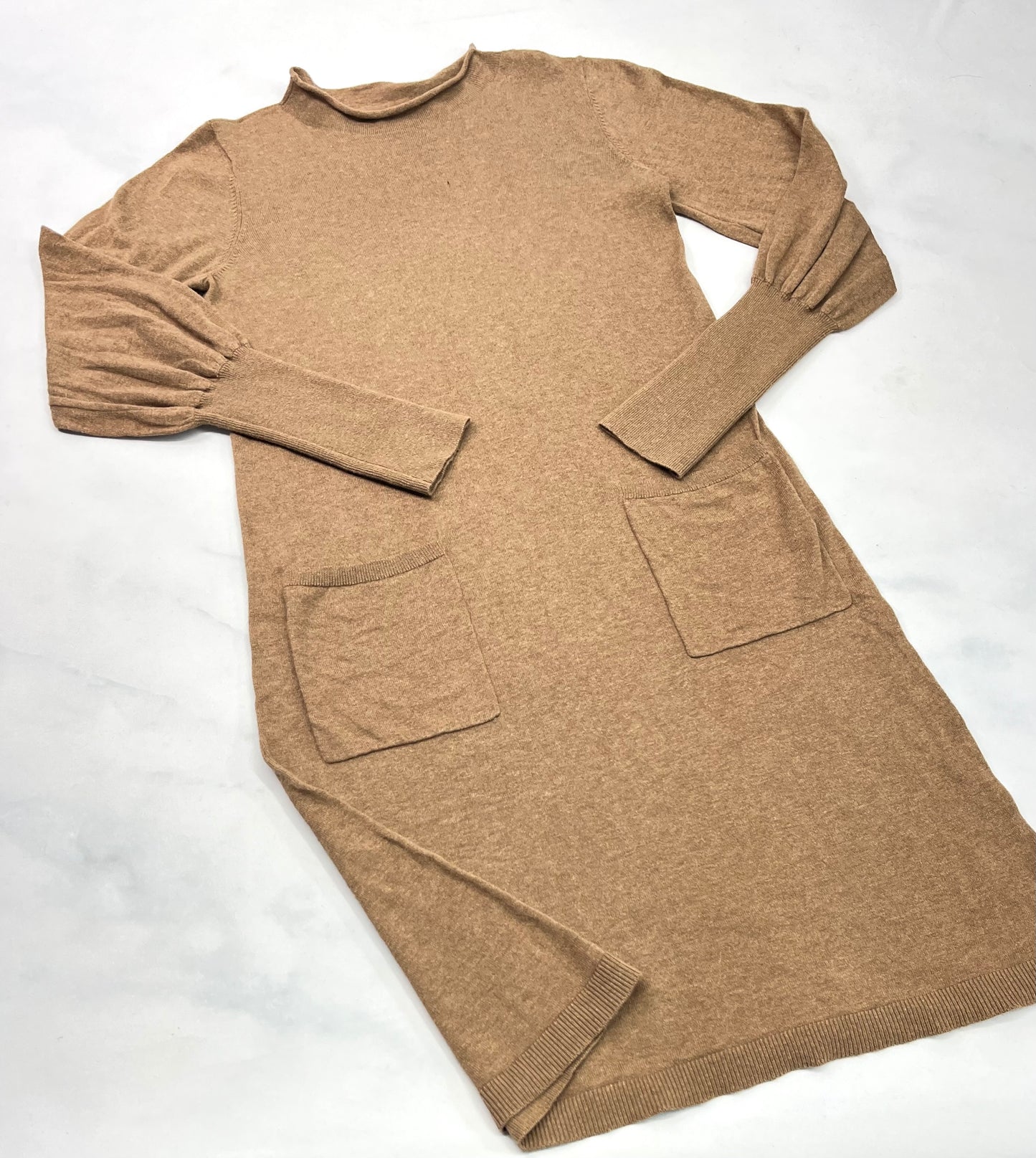 Robe douce marque : Cream état comme neuve ! Manche superbe . XS/ femme coupe confo .