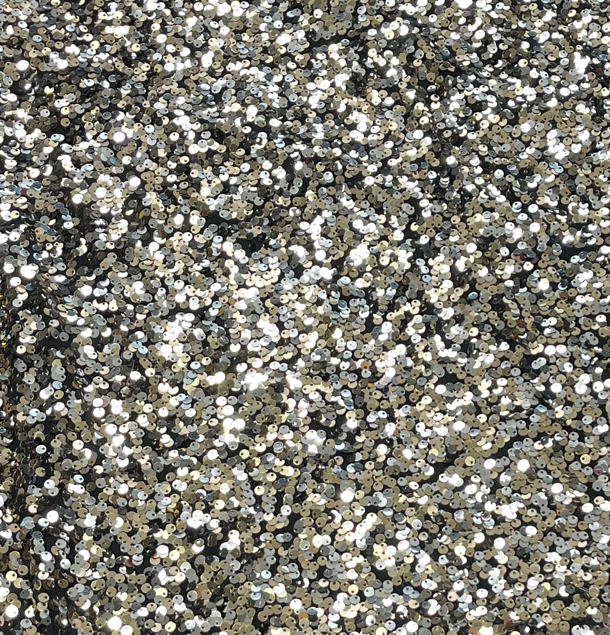 Jupe paillettes Reitman : taille élastique doublure int. Stretch de partout . XXL ( xl-Xxl) femme longueur aux genoux . Neuve .