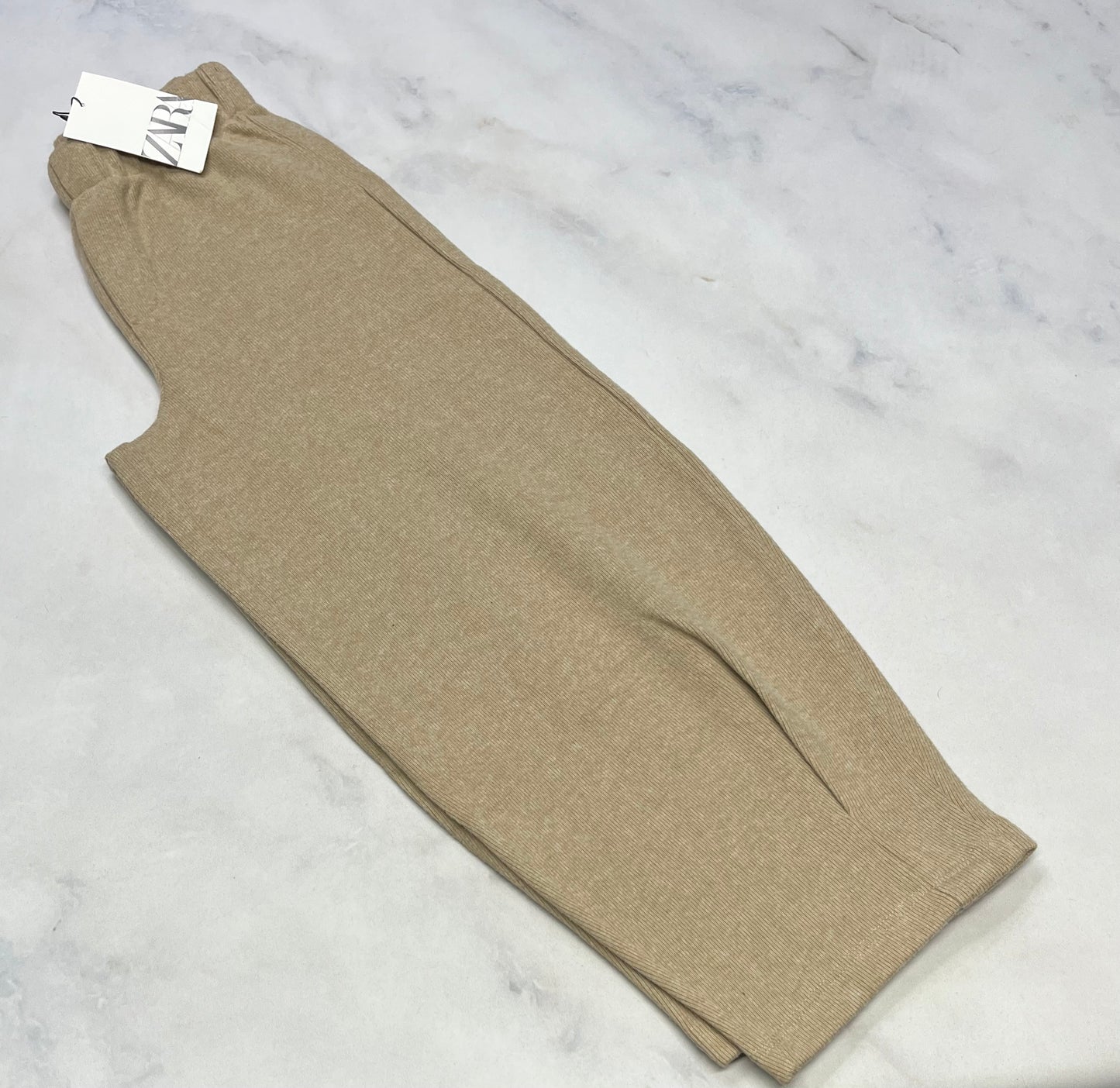 ZARA : Pantalon fille / jambe large hyper doux confo . Neuf ! + 6x et fait 9/10 ans