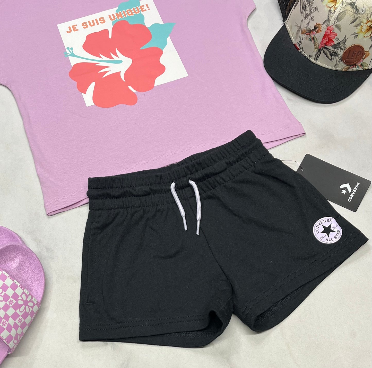 🌸 Short : Converse en coton confo ( noir et lilas ) fait 6 ans fille neuve !