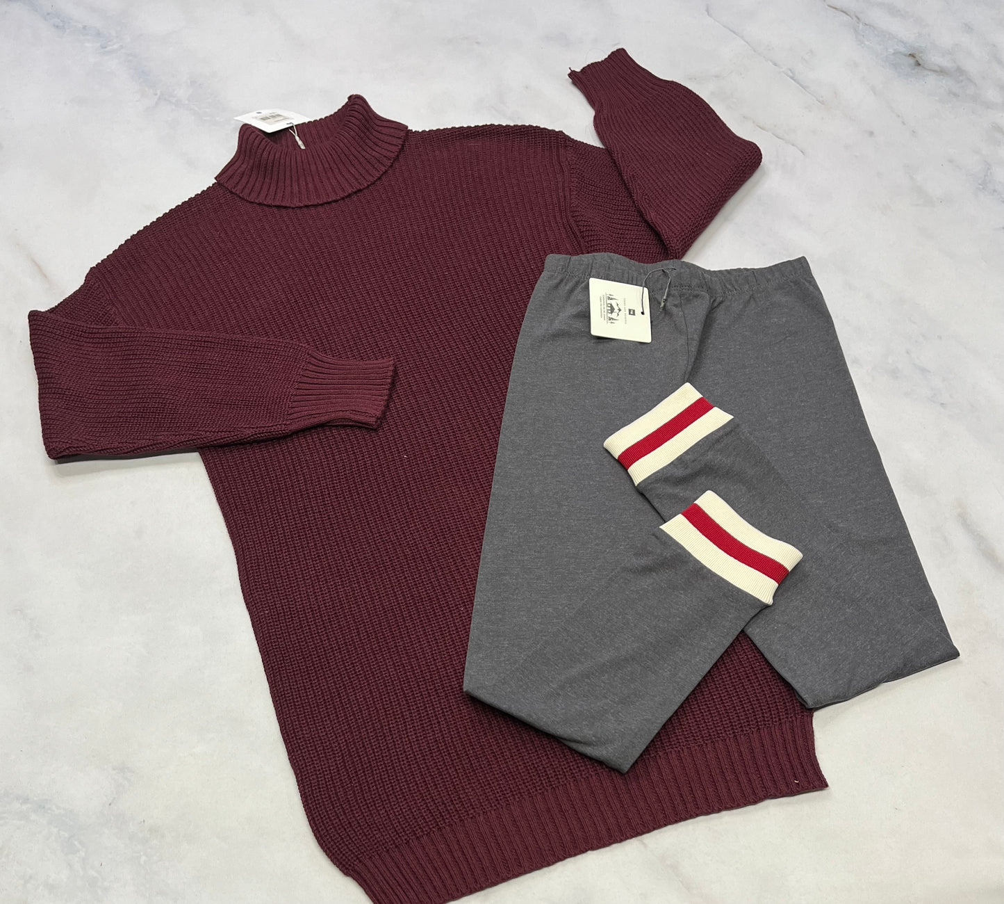 Duo robe : neuve ! Manche ballon stretch confo 7 ans + Leg. Look bas de laine mile end 7 ans neuf!