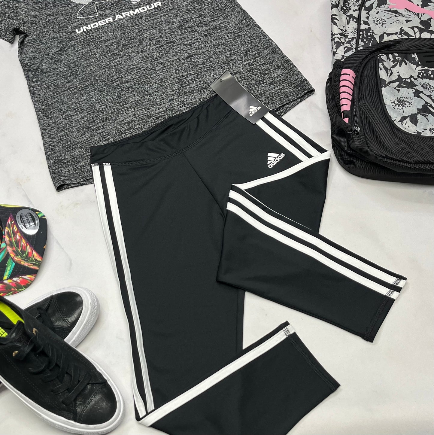 🌷Capri sport : Adidas stretch confo L(13-14 ans ) et XL(14-16 ans ) fille neuf !