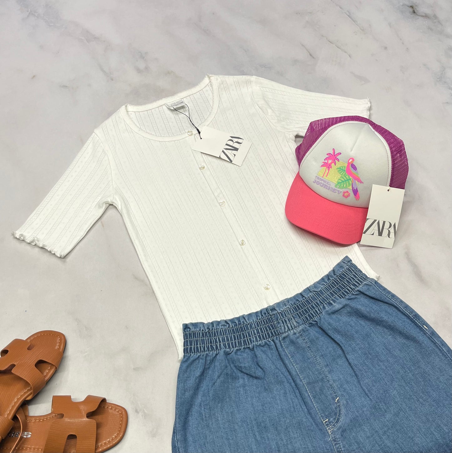đ· Manche courte : ZARA texturĂ© + 9-10 ans fille neuf !