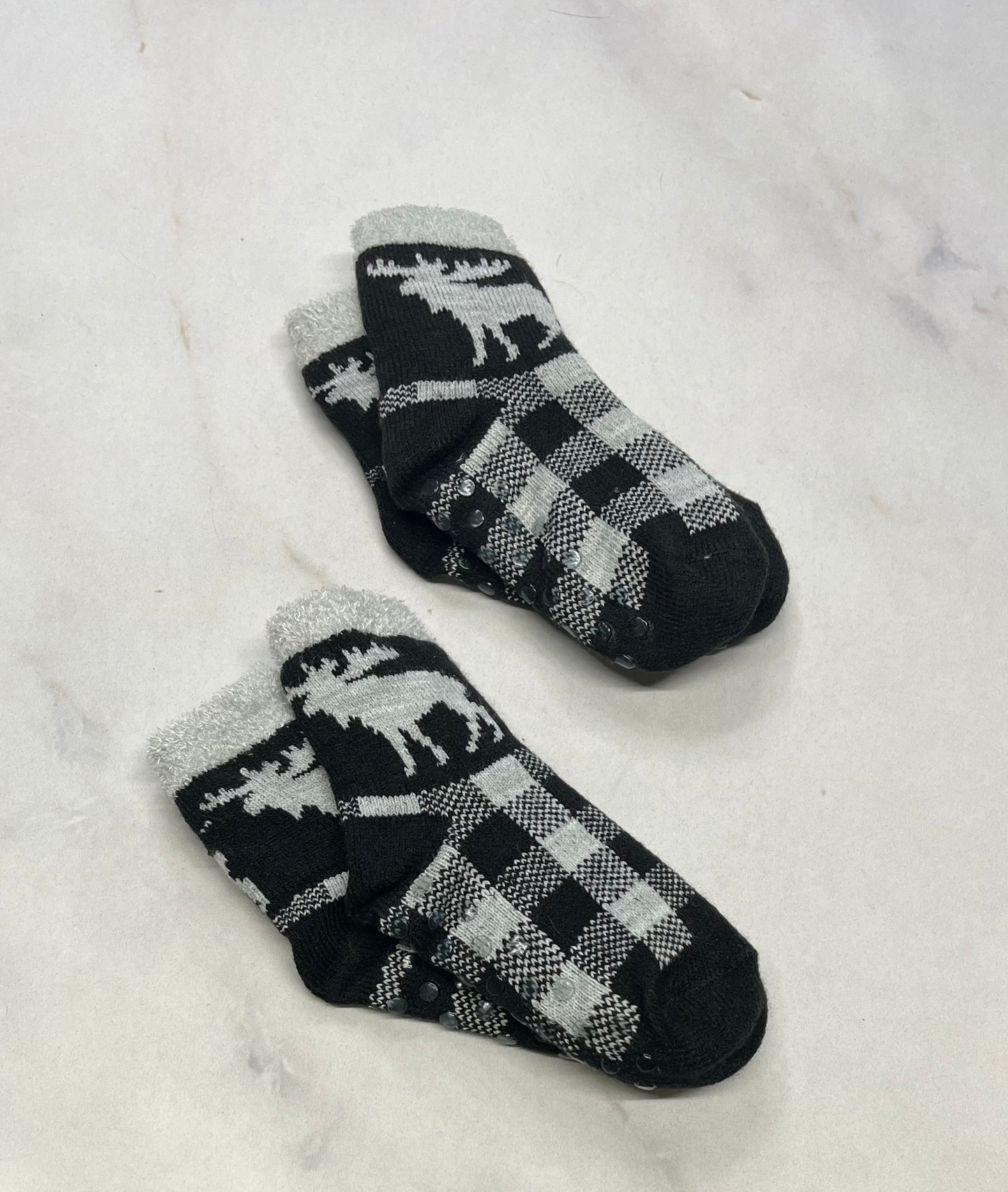 Duo neuf ! 2x paires de bas chaud avec antidérapant. Pour enfant de 5-6 ans / stretch . Neuf !