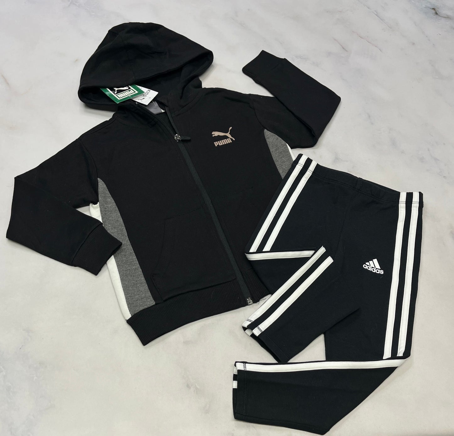 Duo neuf : Puma et Adidas 4 ans