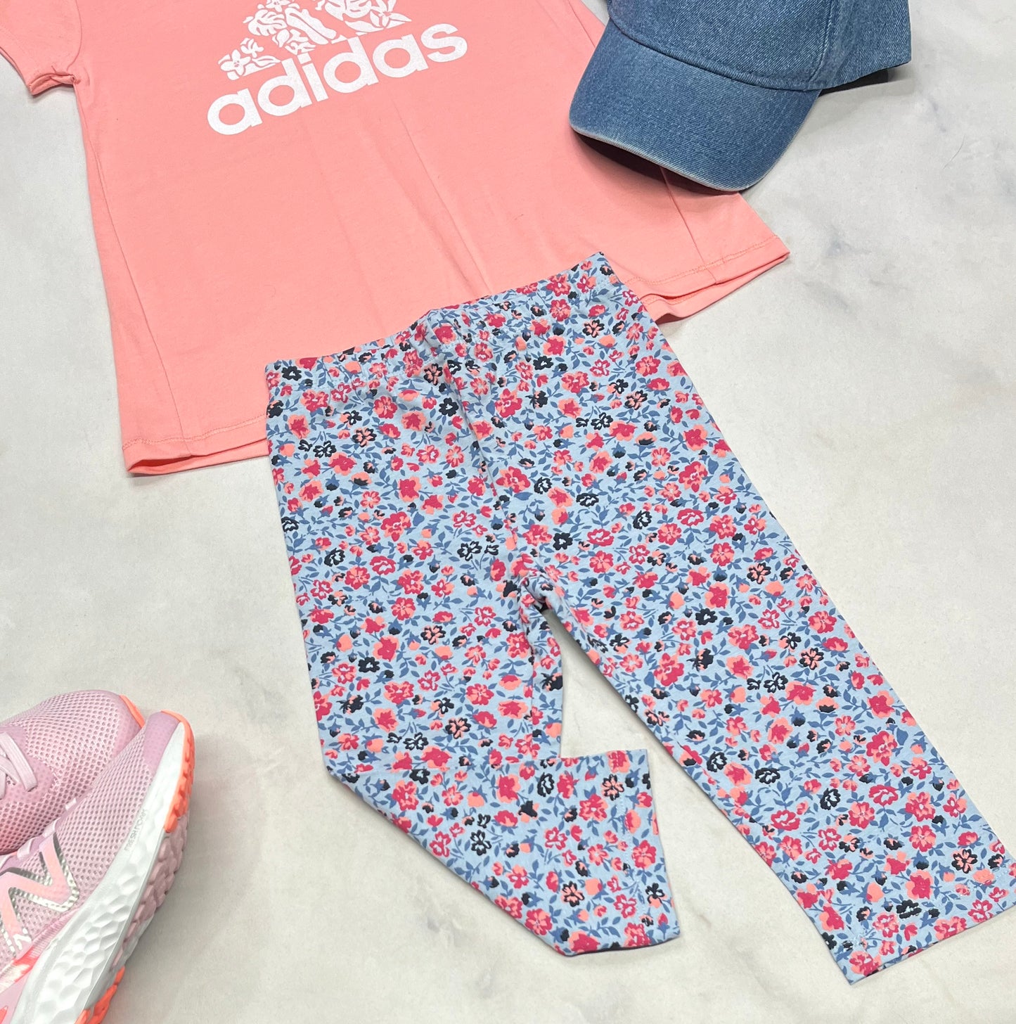 đ· Legging 3quarts : fleurie en beau coton stretch 4 ans fille neuf !