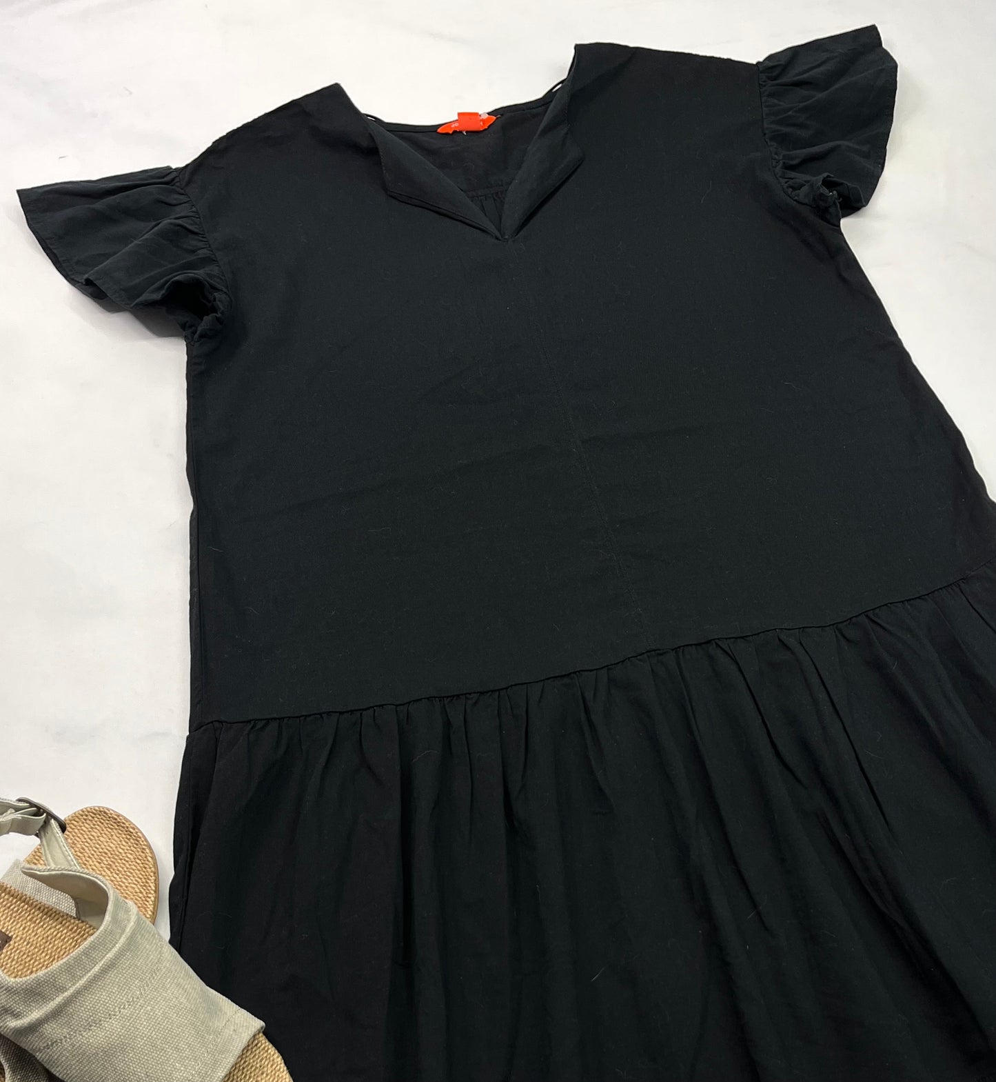🌴 Robe : Joe Fresh noir XL/14 ans femme comme neuve. Manche superbe et coupe relax .