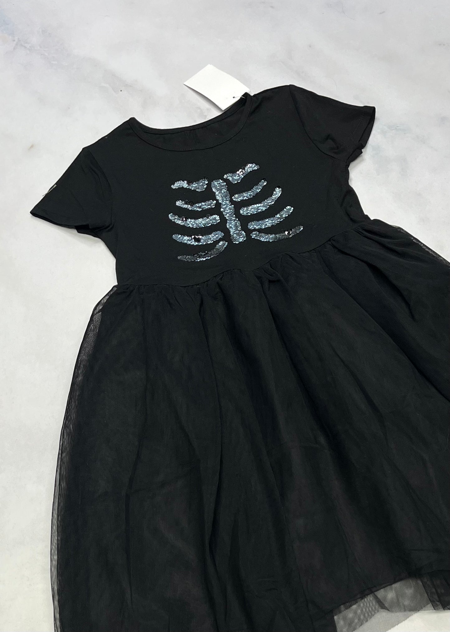 Robe / costume : 6X neuve !