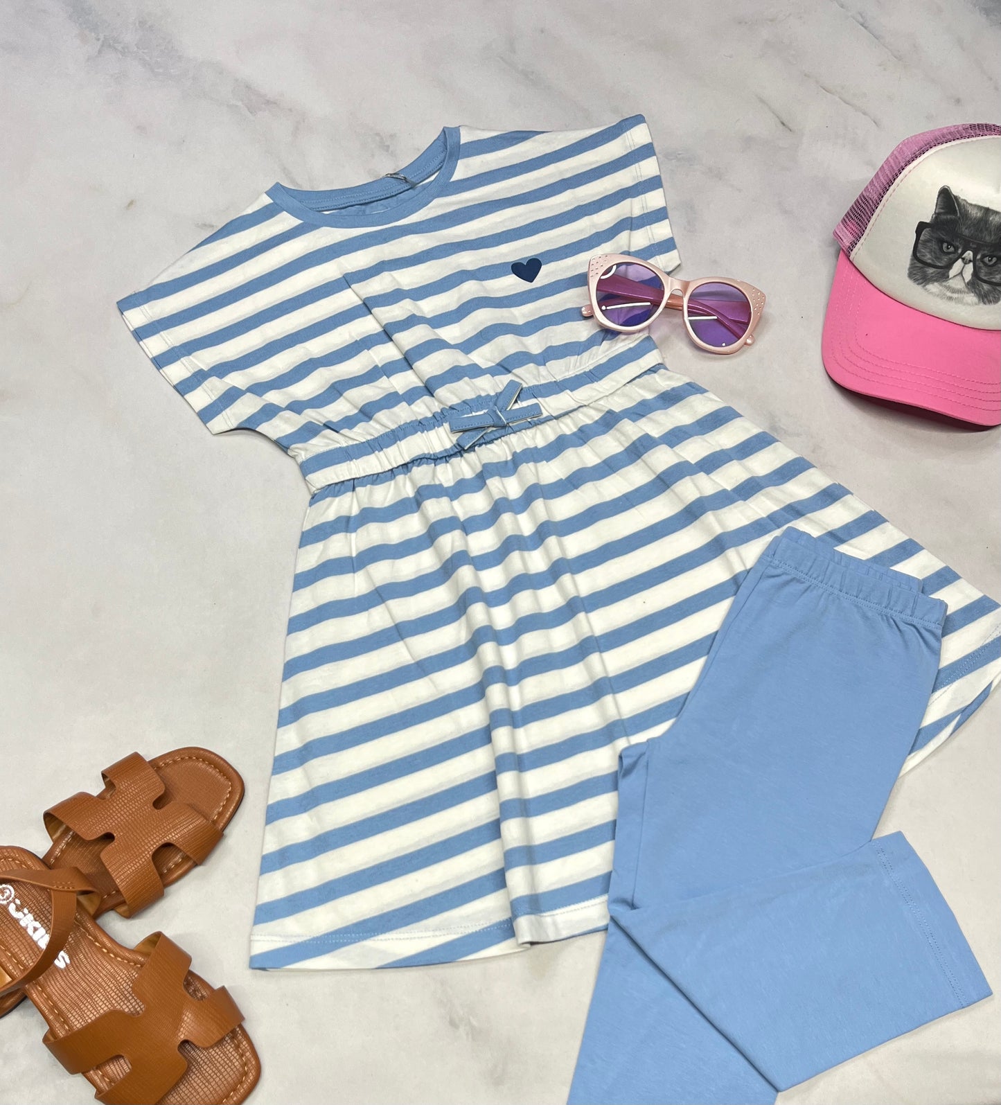 💙 Robe : rayé 6(5-6 ans confo) neuve !