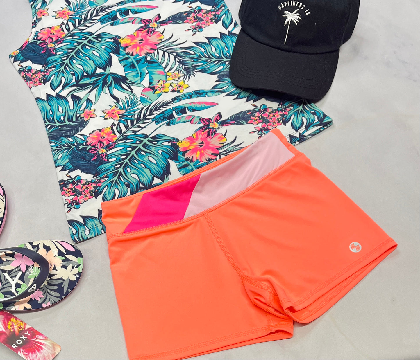 🌿 Short : en tissu de sport stretch 10-12 ans fille corail comme neuve .