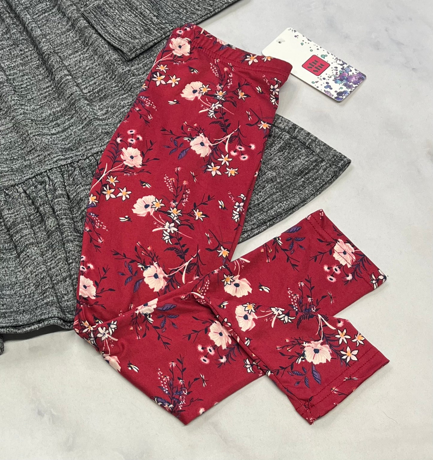 Duo : Tunique Rococo 8 ans comme neuve ! + Leg fleurit soft stretch neuf ! 7-8 ans