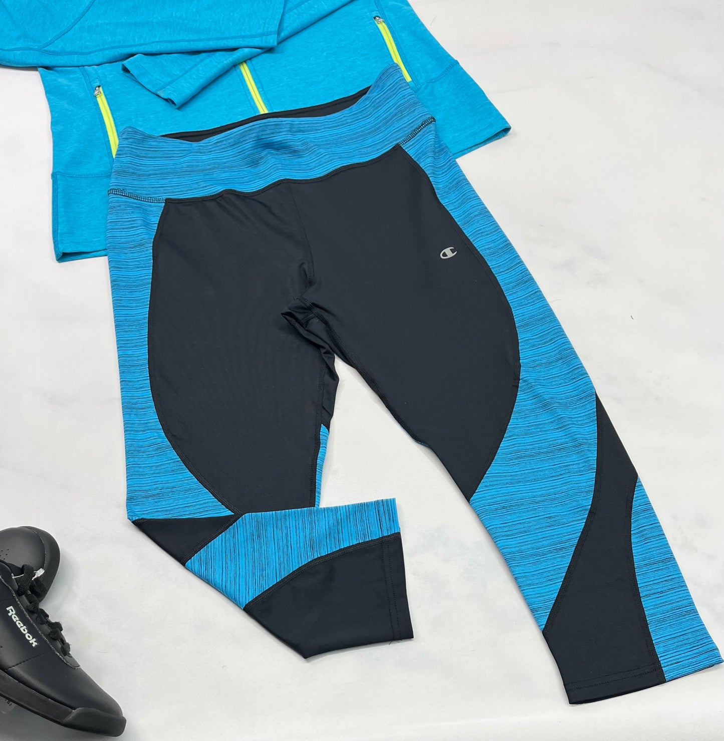 🩵 Capri sport : Champion L fit ( ML 10-12 ans femme ) stretch comme neuf !