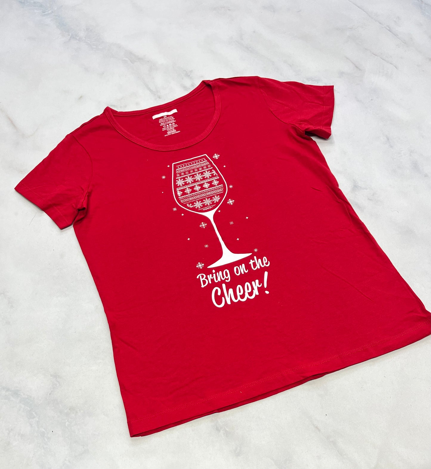 ..T-Shirt : Small femme neuf ! (Pas porté )