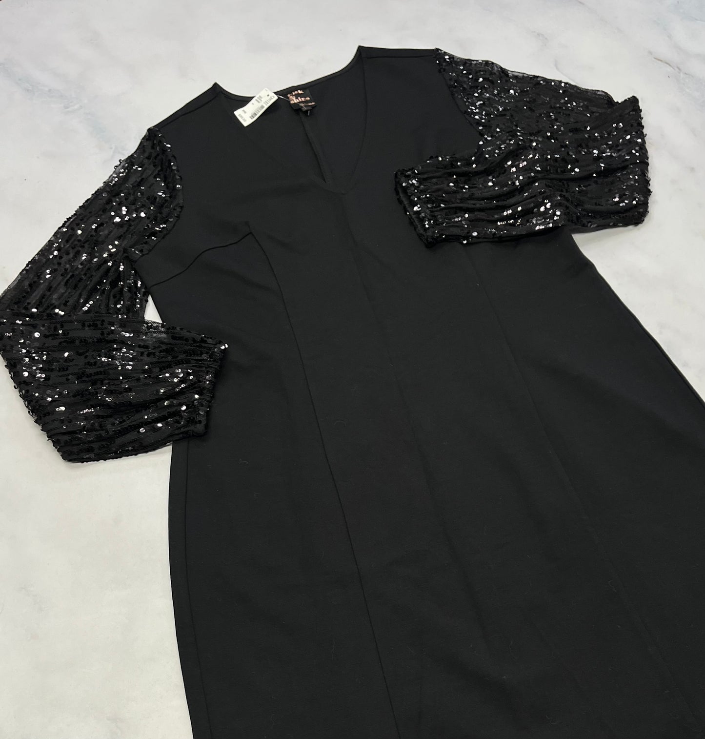 Robe Reitman : Incroyable. Beau tissu extensible manche brillante souple . XXL (fait XL/ femme ) neuve .