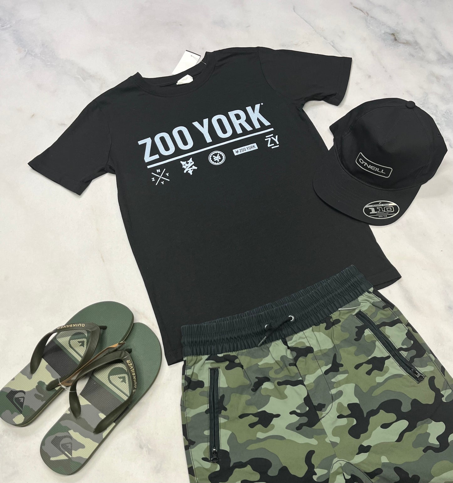 💚Solde …T-Shirt soft : Zoo York neuf mais ombrage flou d’impression 10-12 ans garçon .