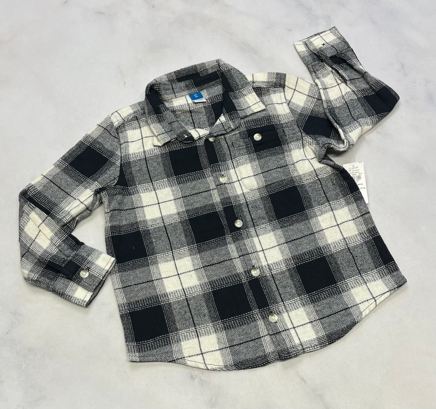 Chemise : douce molle neuve ! Fait 4 ans .