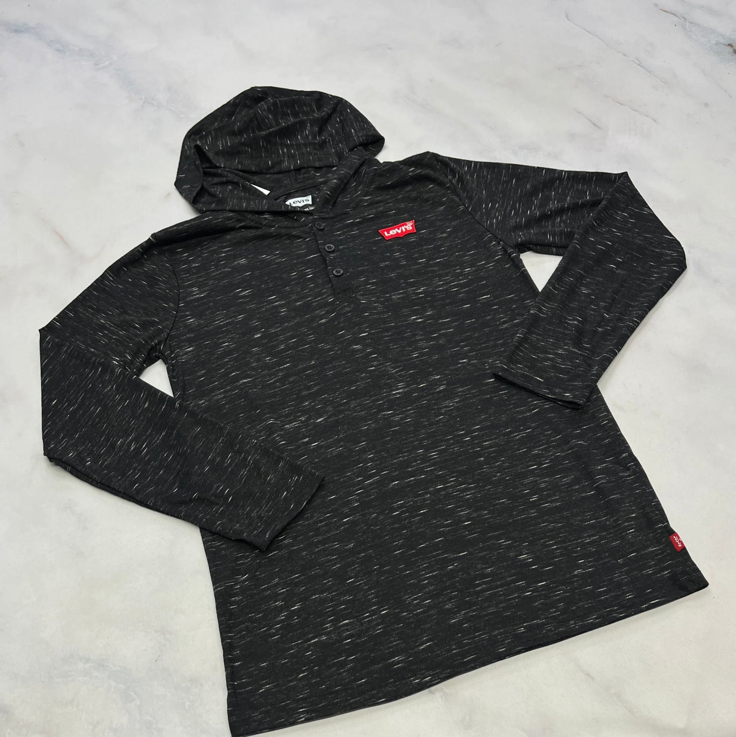 Cagoule Levis : Tissu souple légère fait 13-14 ans .