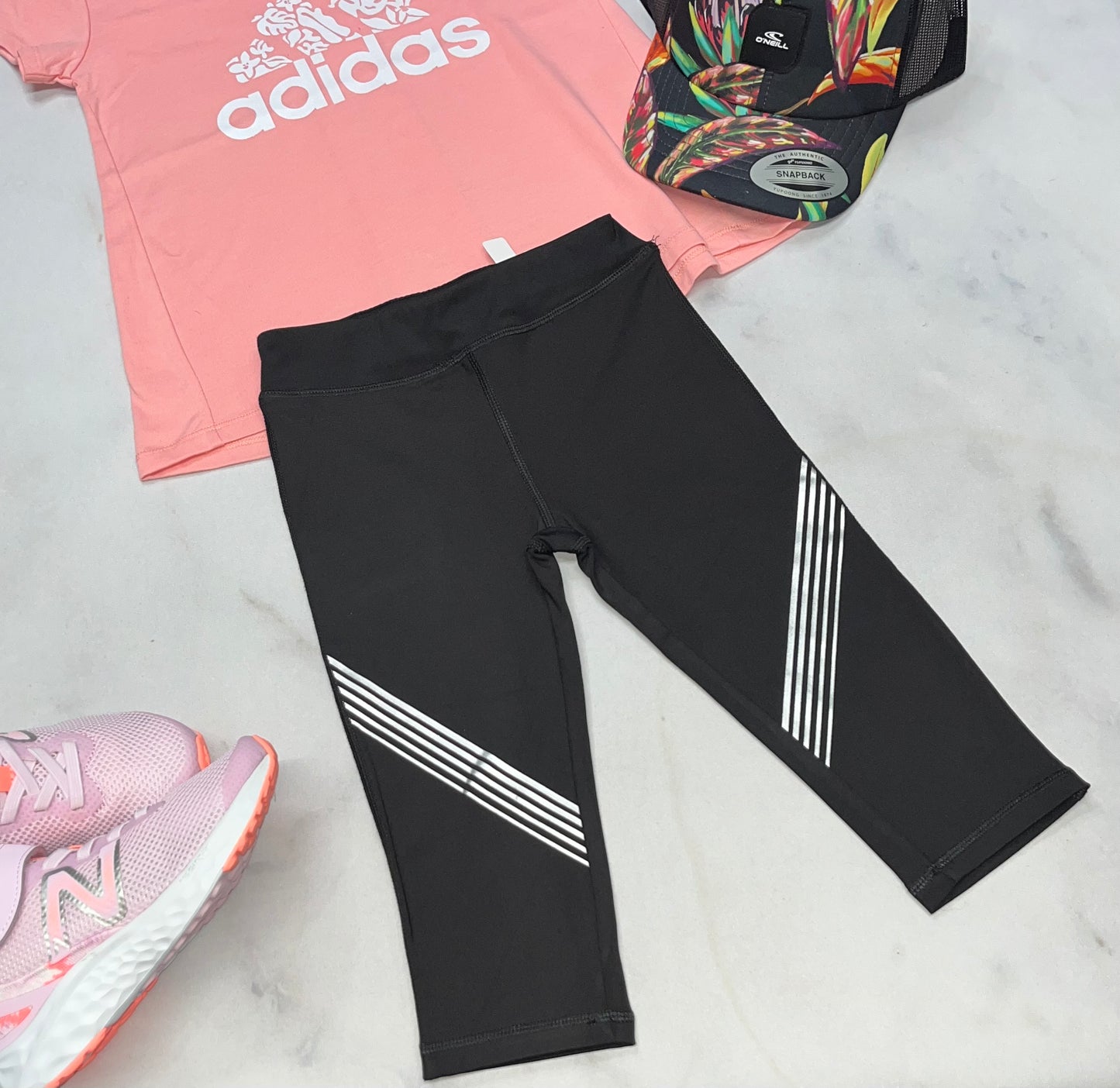 đ Capri : tissu de sport stretch 5 ans fille Tag neuf !