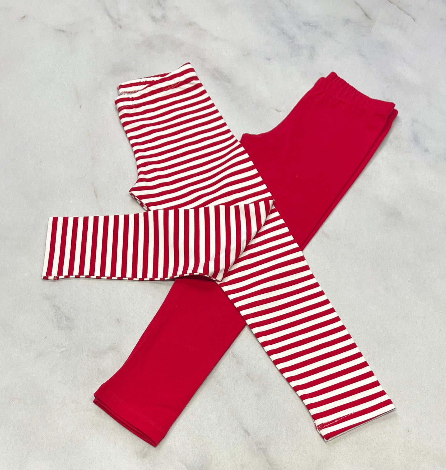 Duo : legging neuf ! 2x 5-6 ans