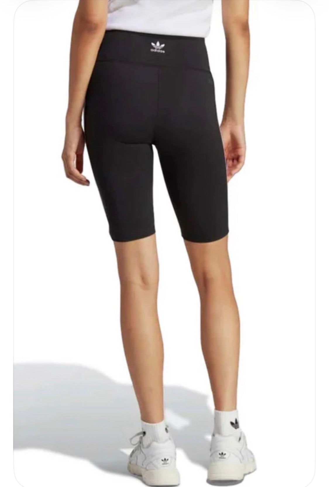 💕Cuissard / Adidas : en tissu de sport L/ femme neuf !