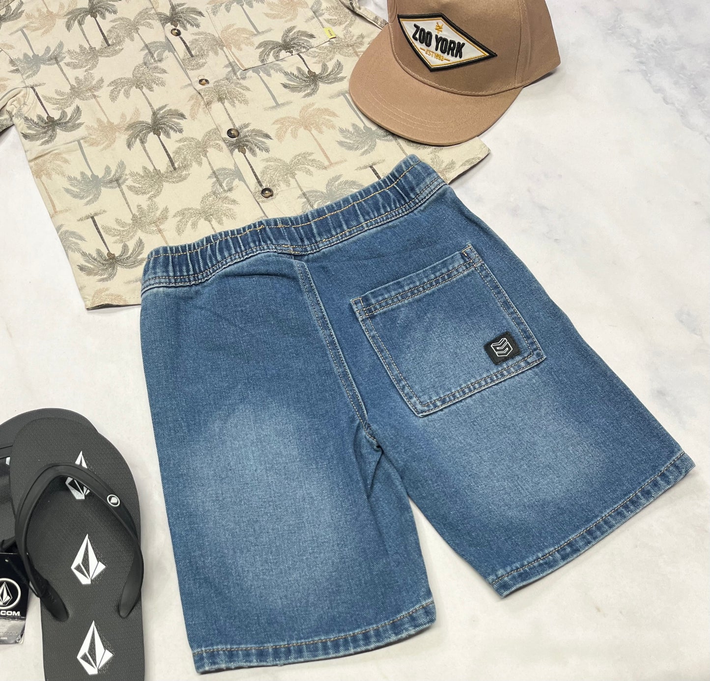 đ” Bermuda jeans : mou Surface 6 ans garçon relax fit neuve !