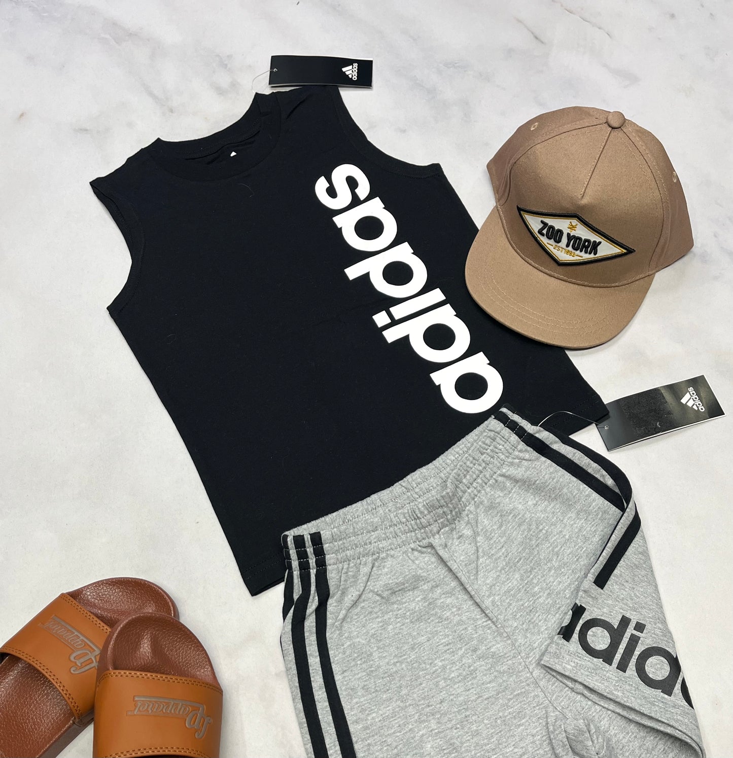 ☀️ Camisole : Adidas noir en coton 4 ans garçon coupe relax neuve !