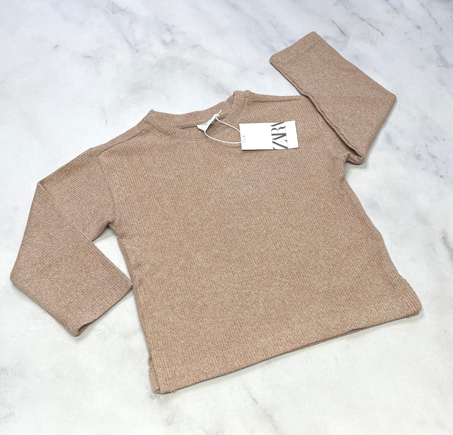 Tricot : ZARA tout doux neuf!
