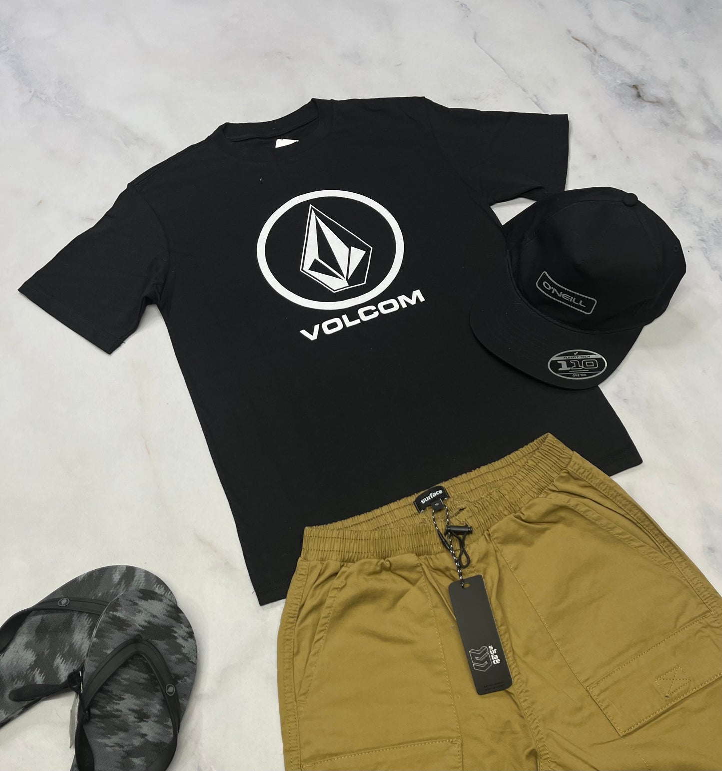 ☀️ Manche courte : Volcom 10 ans garçon neuf !