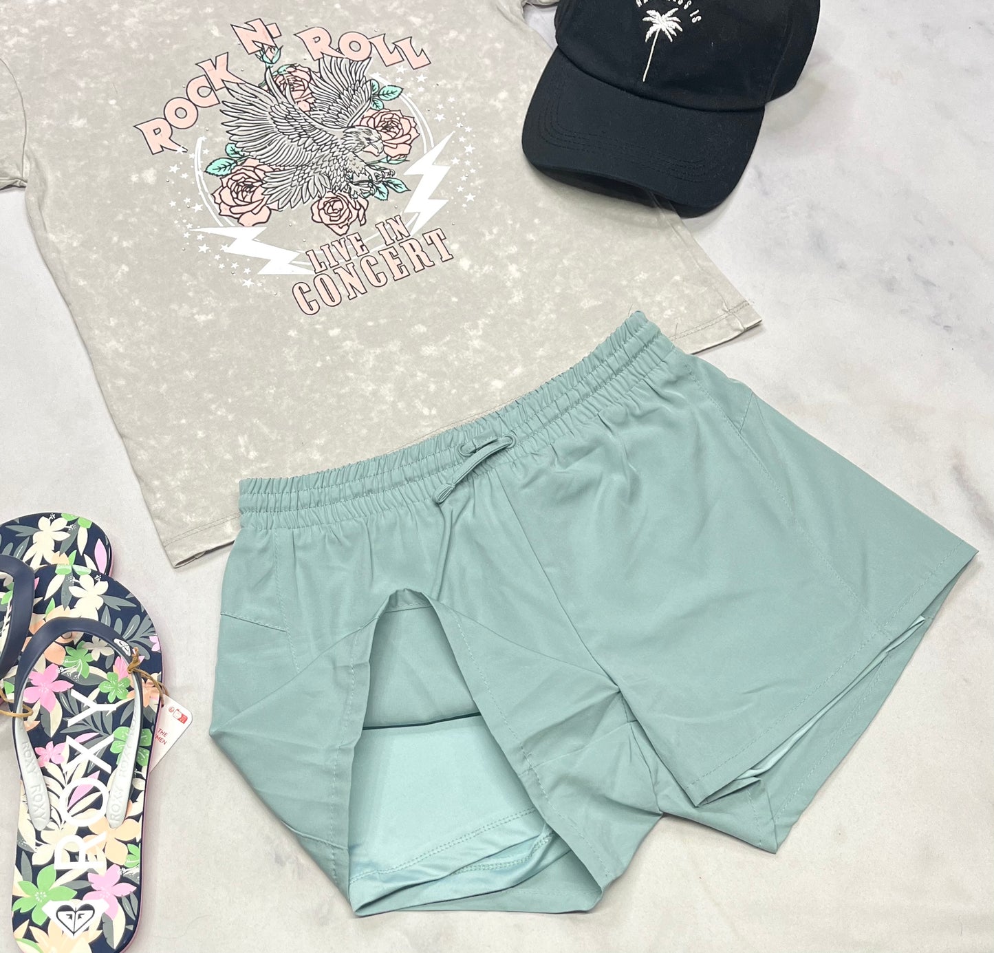 🌸Short : avec cuissard sport stretch intégré 10-12 ans fille coupe confo neuf !