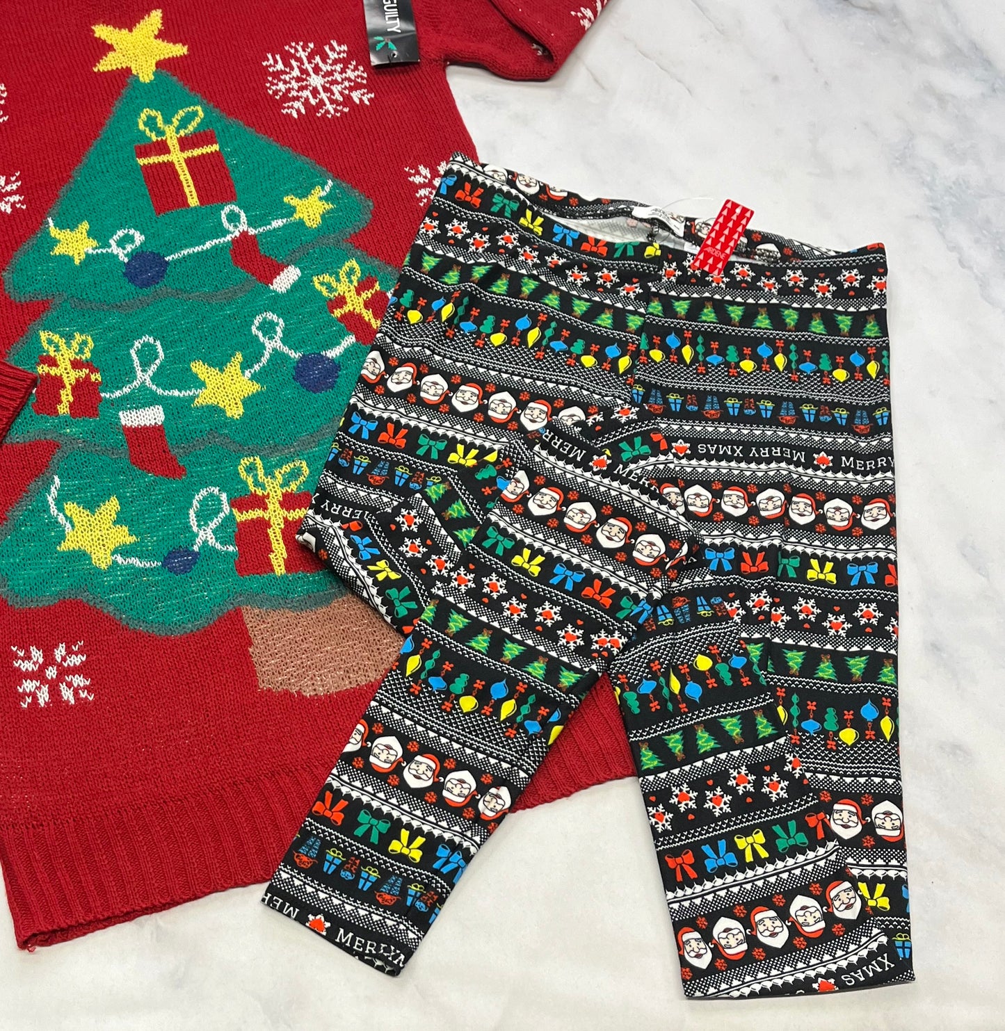 ..Duo neuf ! Robe tricot Guilty fait Small femme neuve + leg. Soft stretch ardène fait Small neuf !