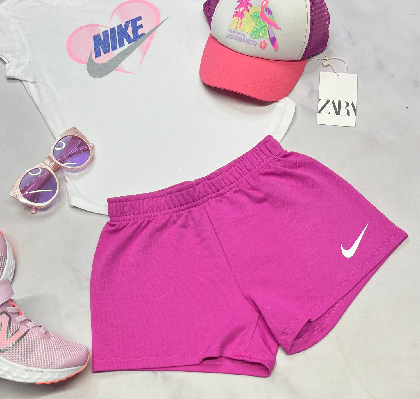 🌷 Short : Nike en coton souple 6X fille neuf !