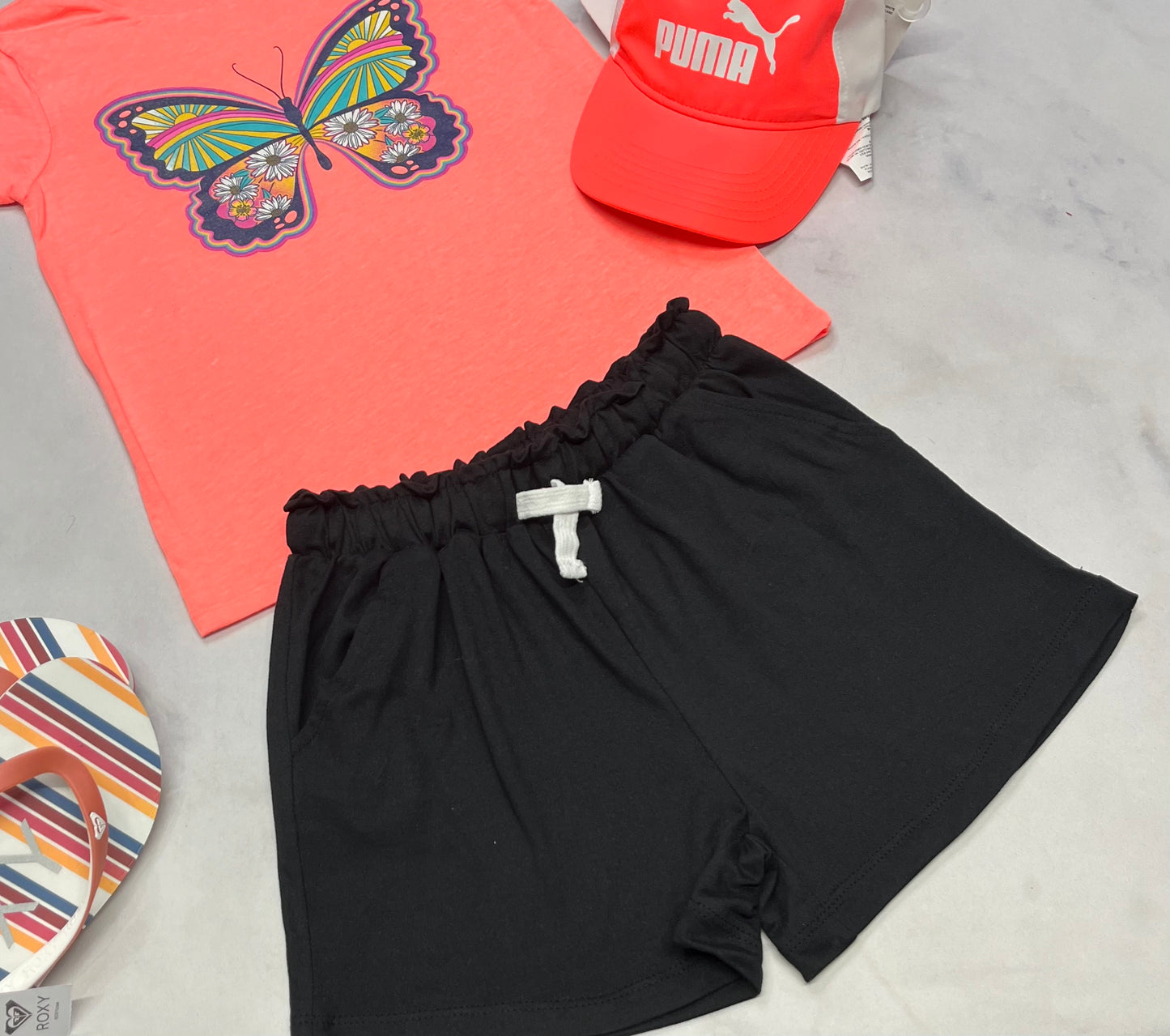😍 Short : soft stretch taille haute élastique 8(7-8 ans confo ) fille neuve.