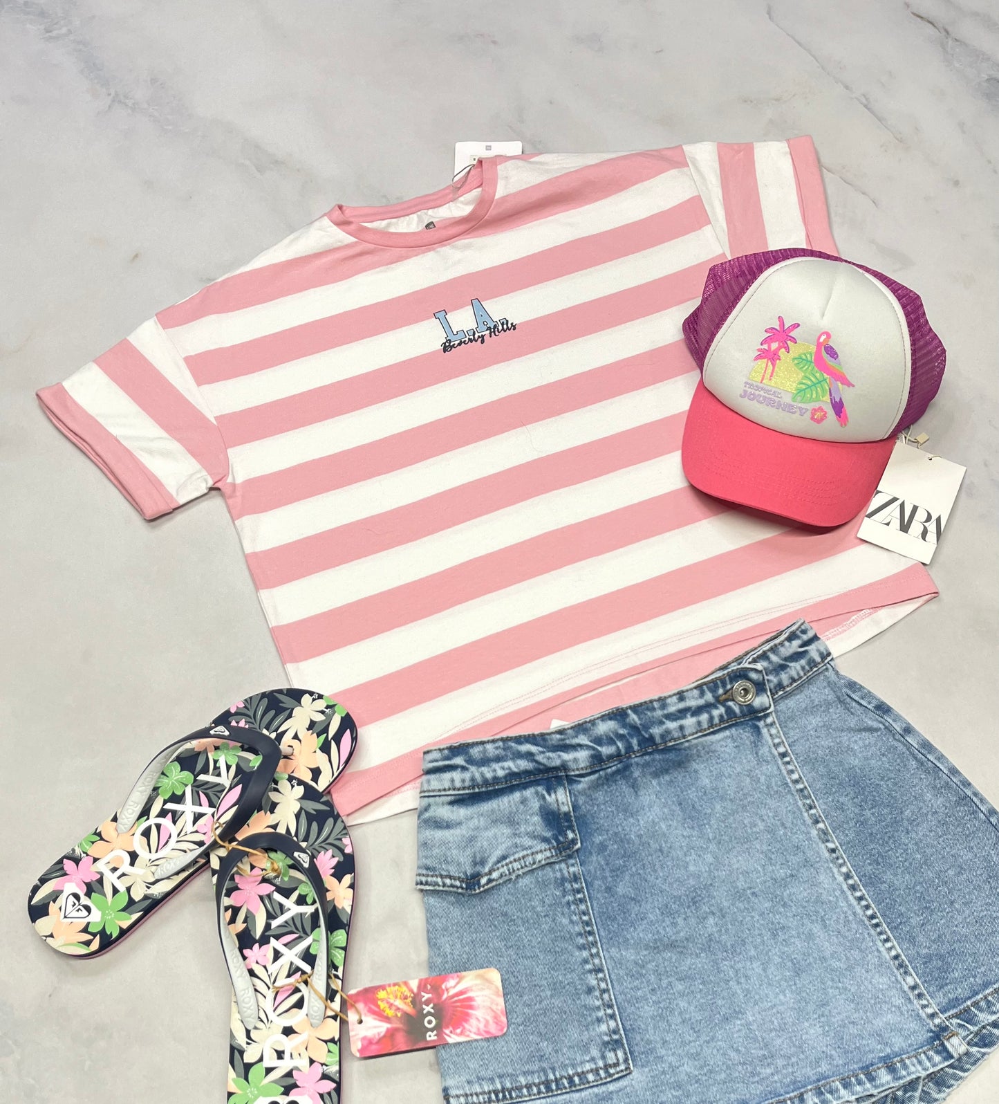 😍 Manche courte : rayé LA. 8 ans fille relax fit . Neuf !
