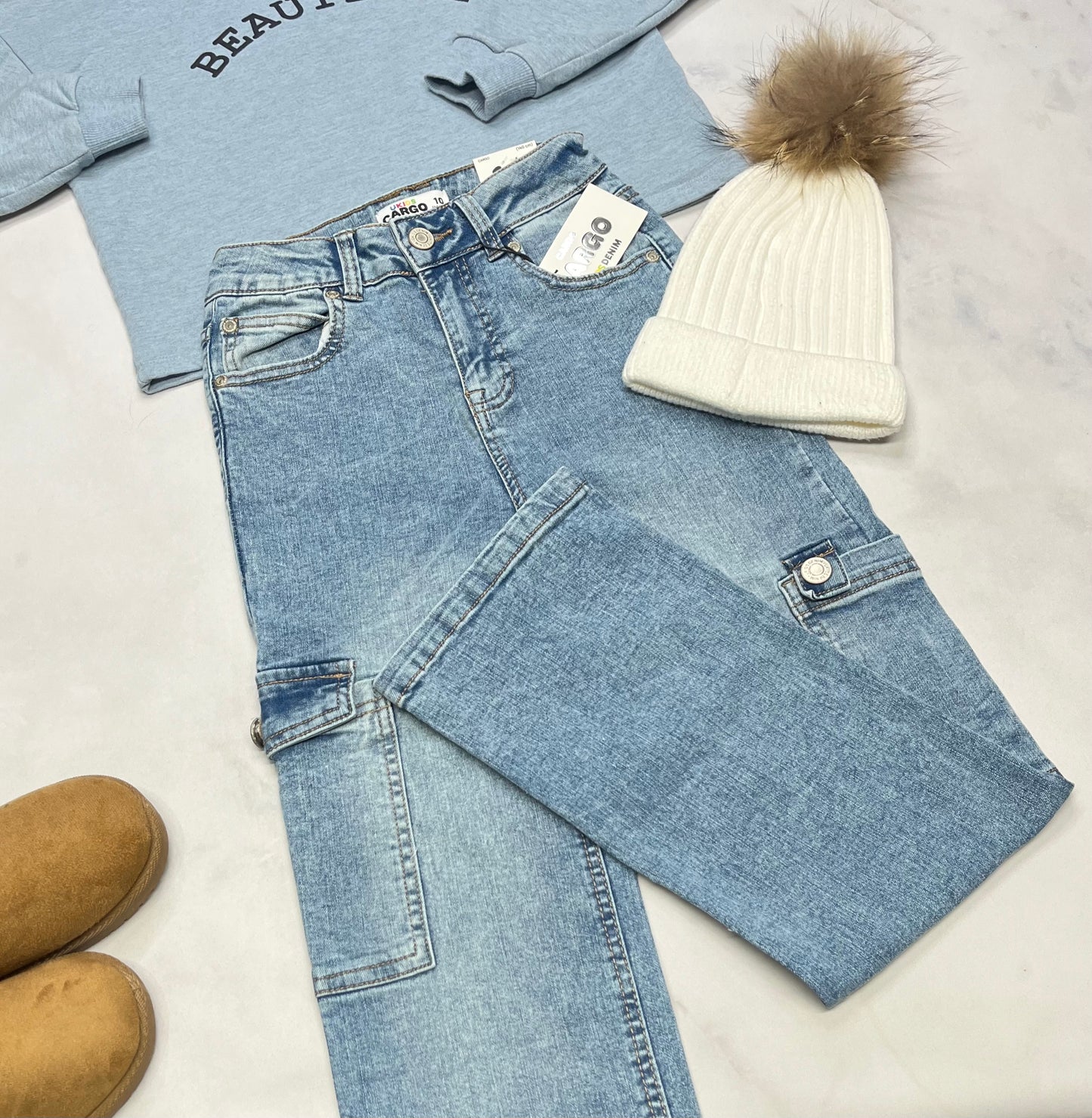 ❄️ Jeans cargo : stretch , taille haute neuve . 10 ans fille ajustable .