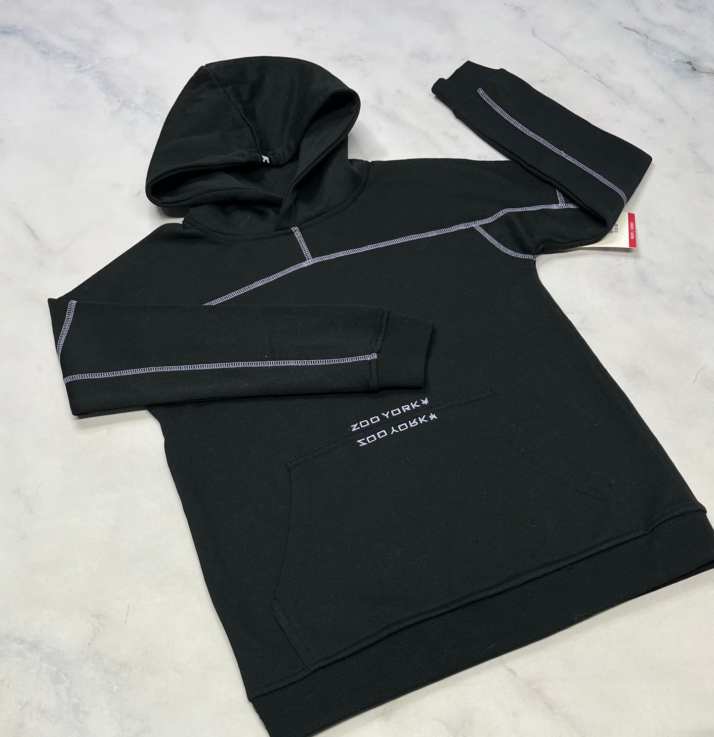 Zoo York : Cagoule noir avec couture lilas neuve ! Fait 12 ans fille .