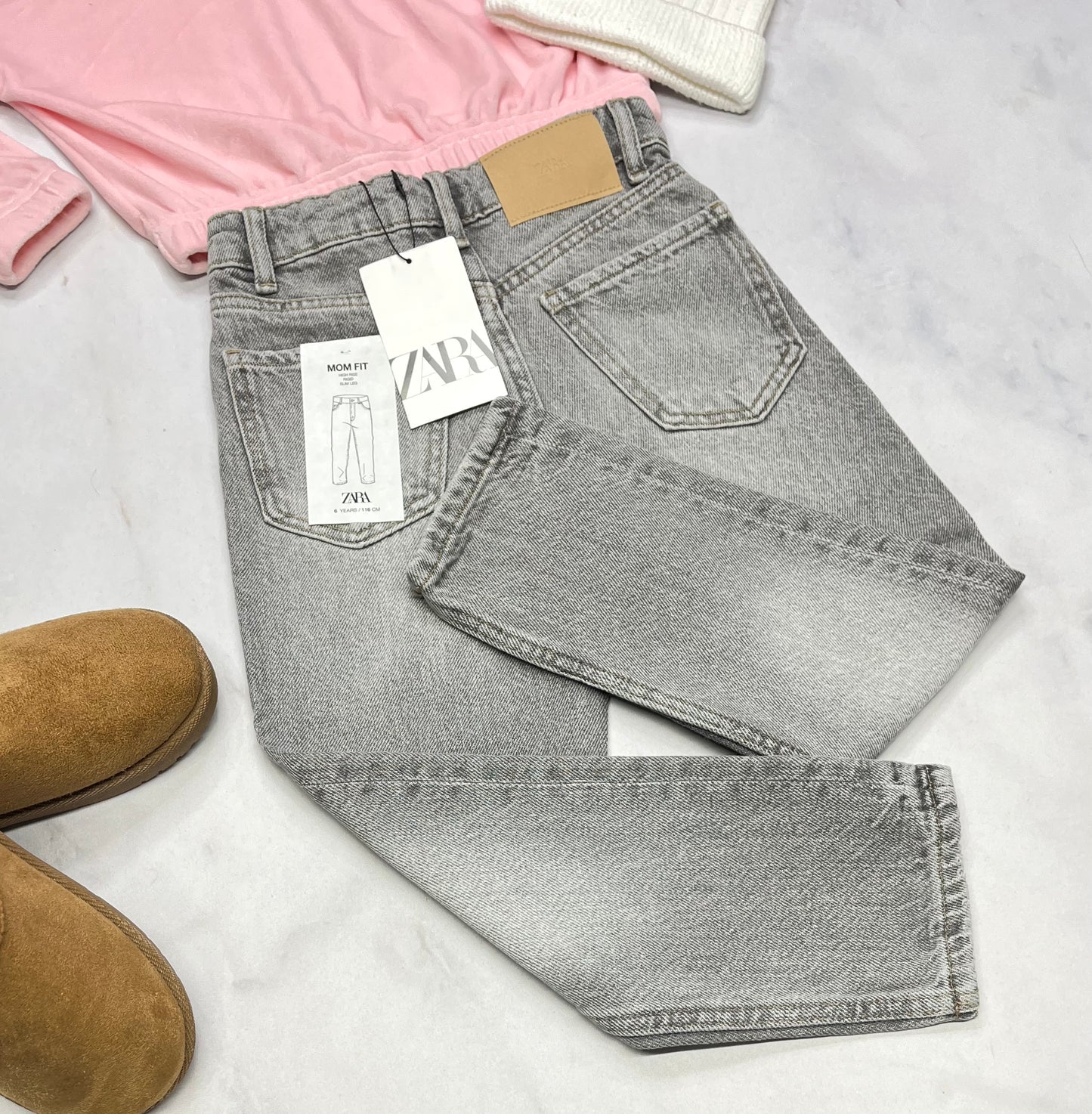 đź’•ZARA: MOM jeans fait 5-6 ans fille taille ajustable neuve .