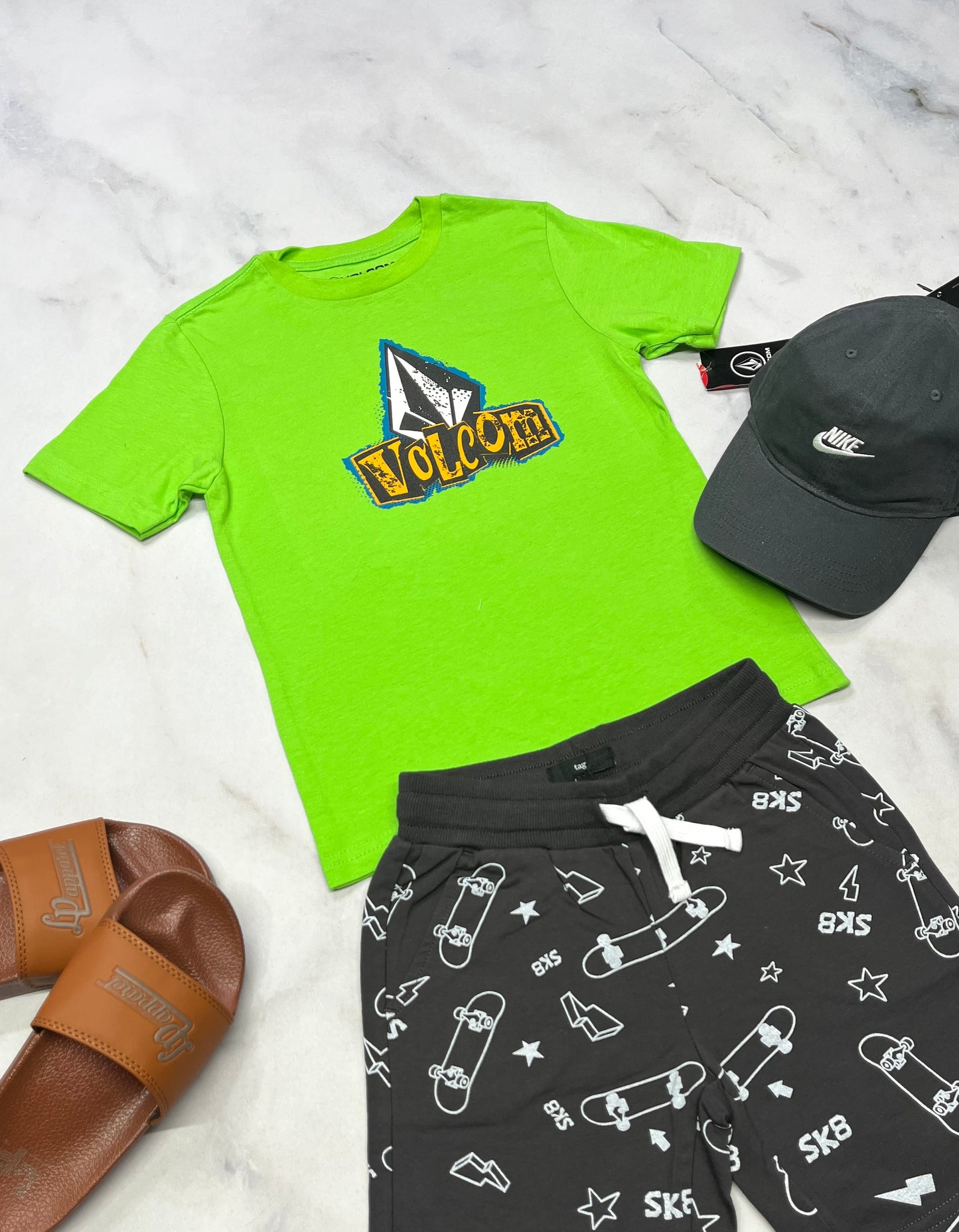 🌴 Manche courte : Volcom 4 ans garçon neuf !
