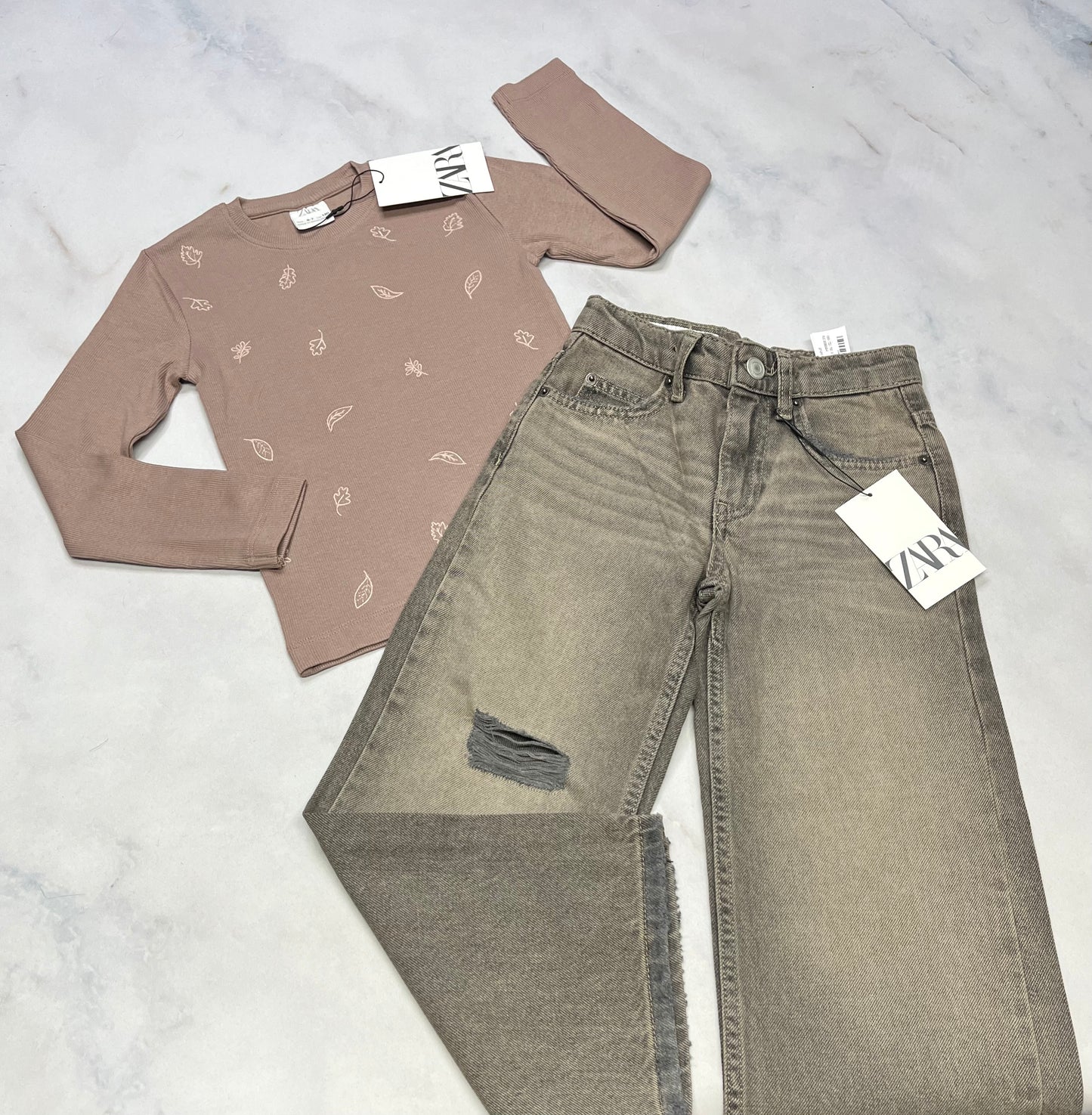 DUO ZARA : neuf + 5-6 ans