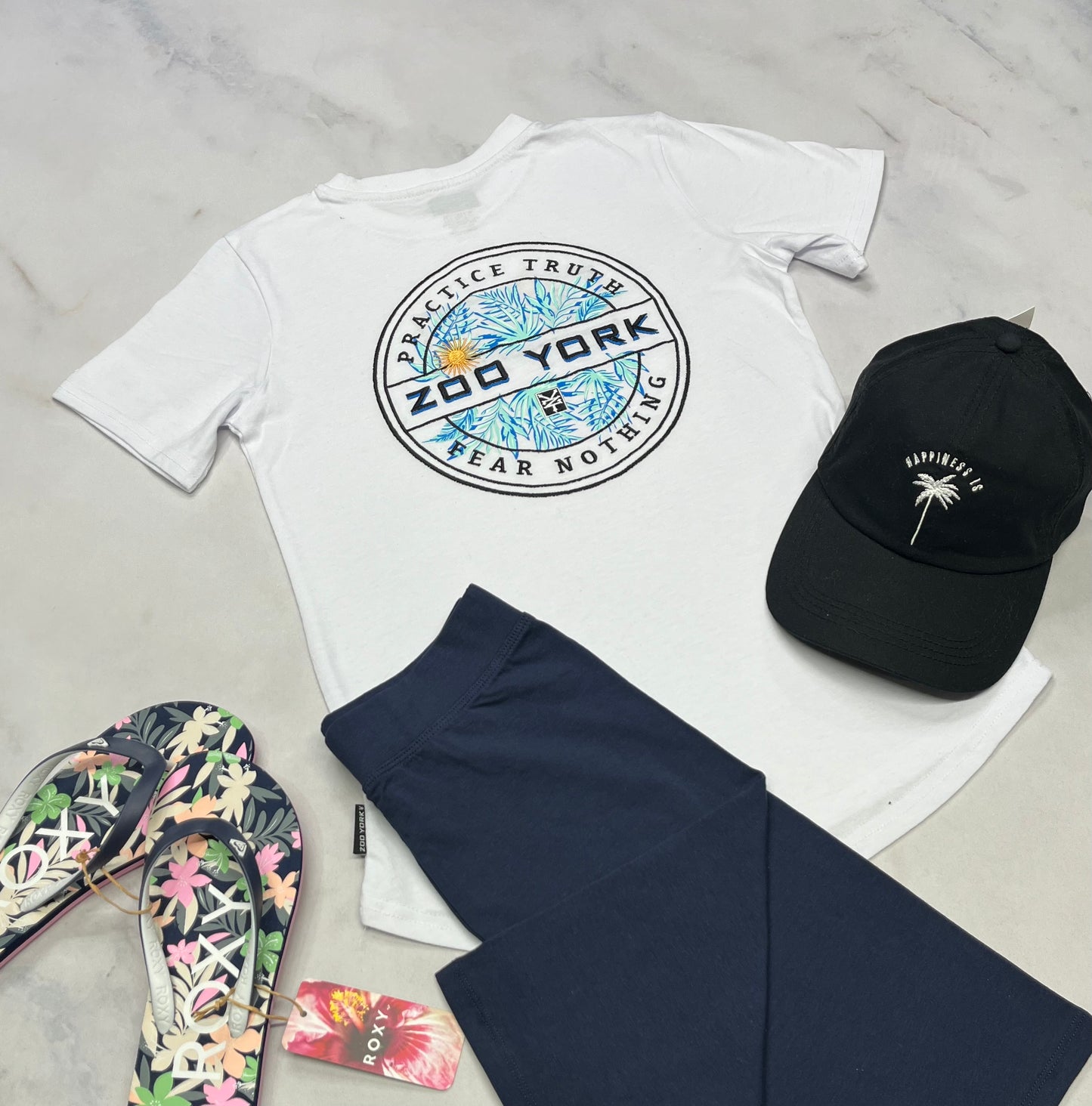 🩵 Manche courte soft : Zoo York fait 12-14 ans fille neuf ! Beau logo au dos .