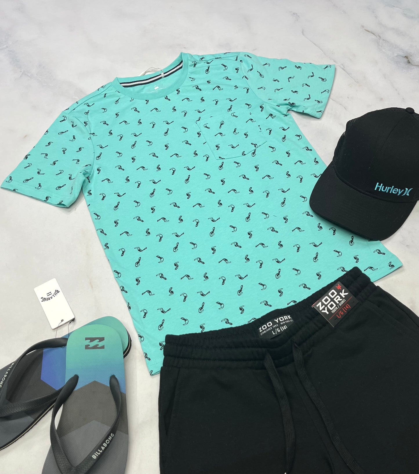 🌴 T-Shirt : Tag 14 ans garçon neuf !