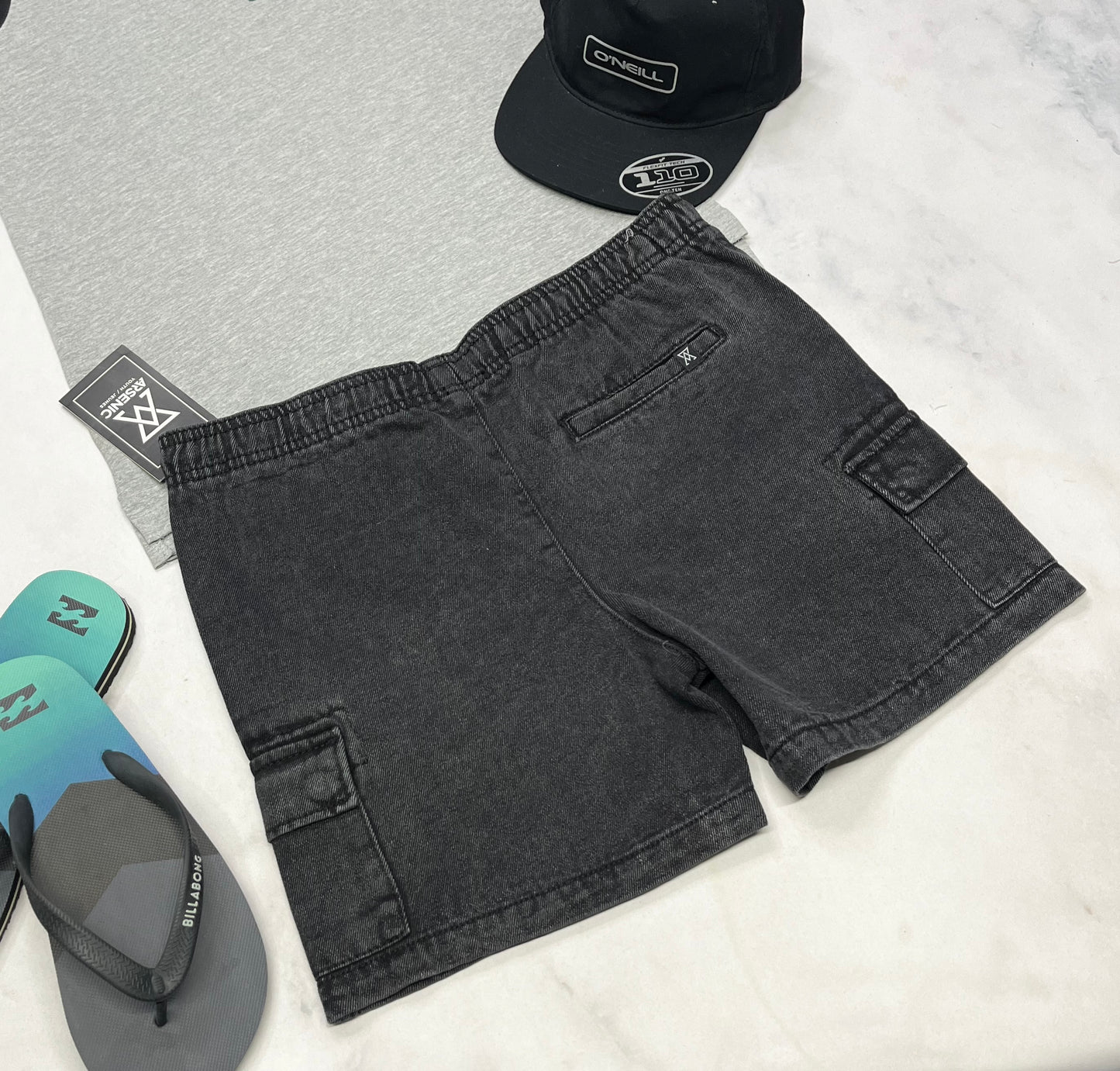 🌵 Short : jeans cargo Arsenic 16 ans garçon neuve .